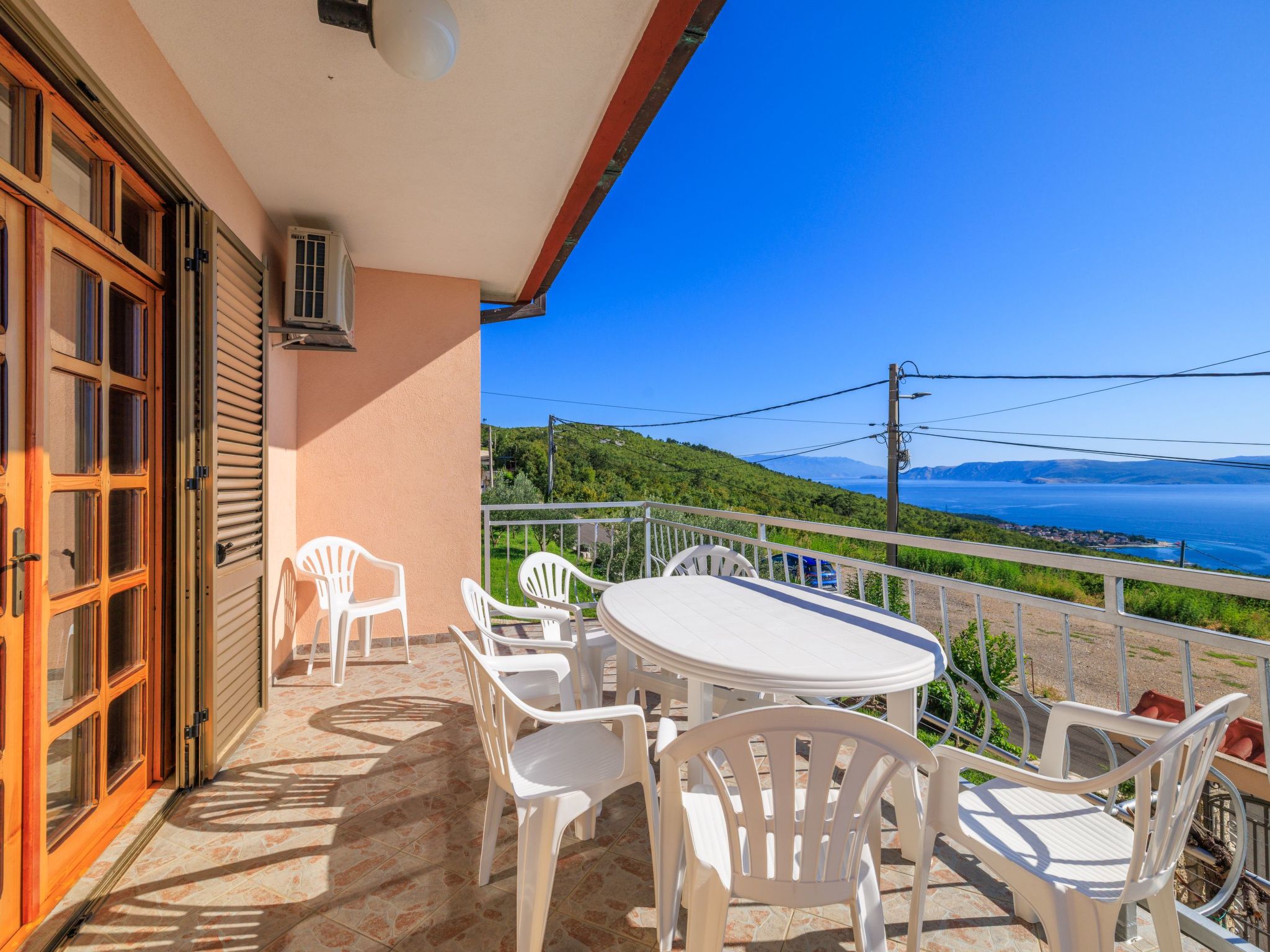 Appartement in Crikvenica mit Großem Garten-Image-tags.info