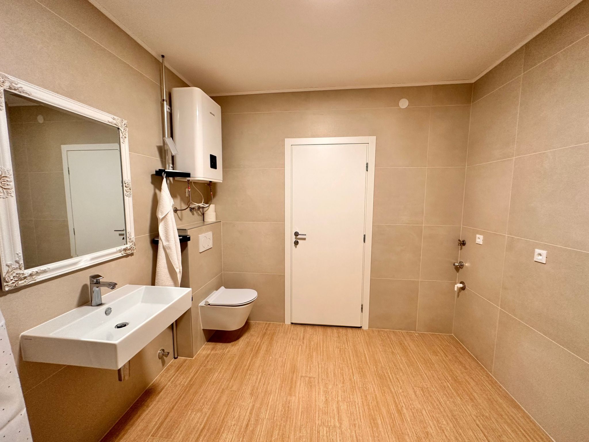 Jaka-Image-tags.info