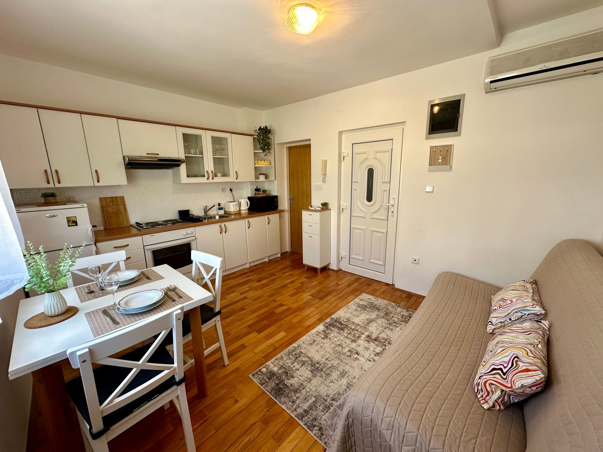 Apartment Dalma-Image-tags.info