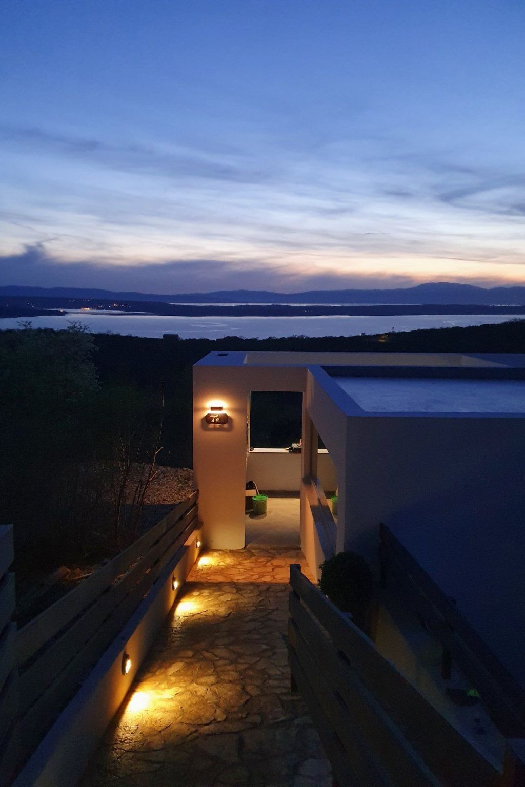 in Crikvenica mit Grill, Terrasse und Garten