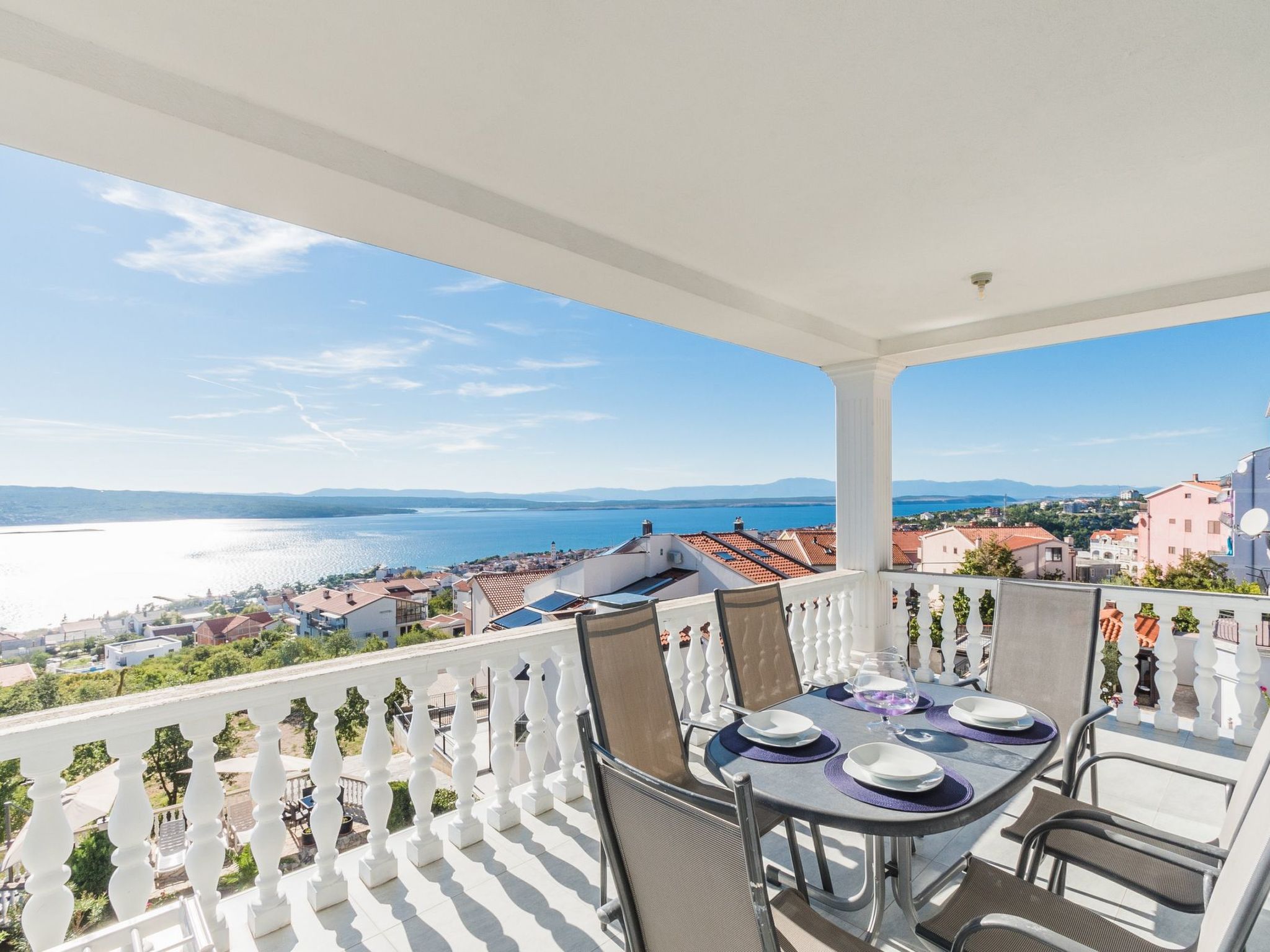 Tolle Wohnung mit Terrasse und Meerblick