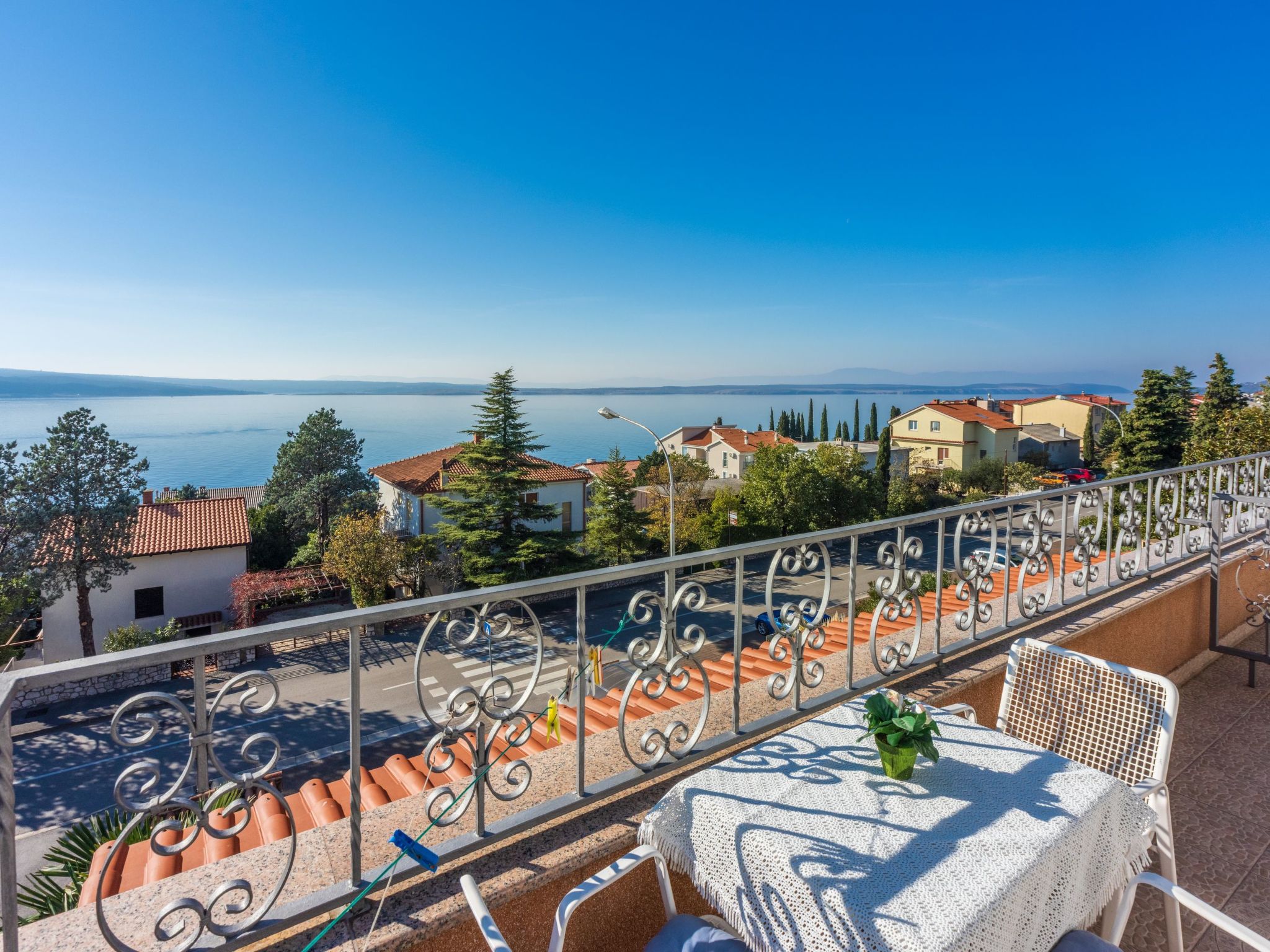 Appartement in Crikvenica mit Meerblick, Nähe Sandstrand-Inside