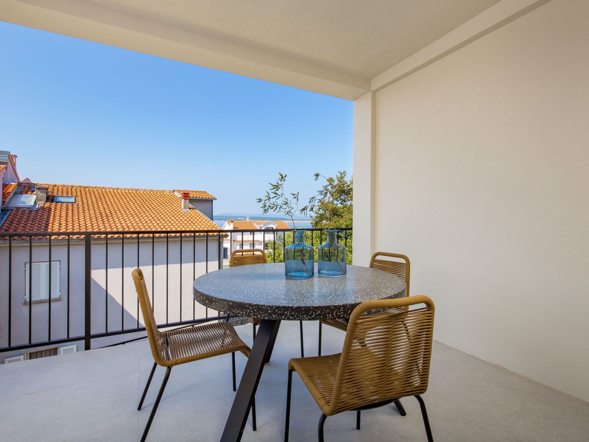 Photo of "Sunrise" mit Pool