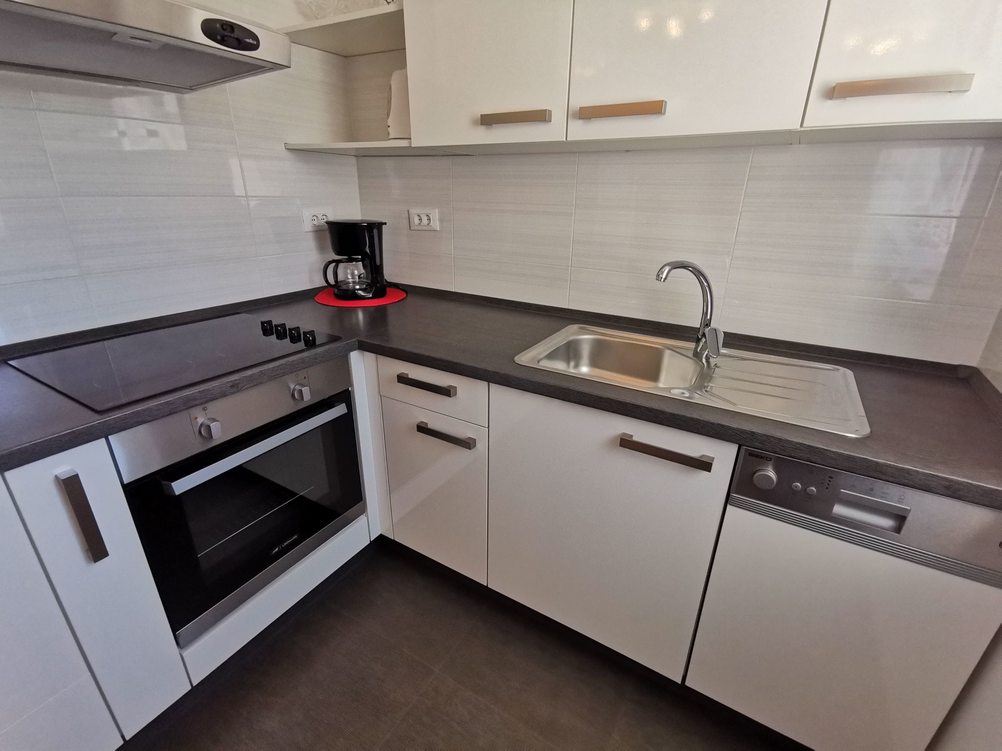 Wohnung für 4 Personen, 50m vom Strand entfernt-Binnen