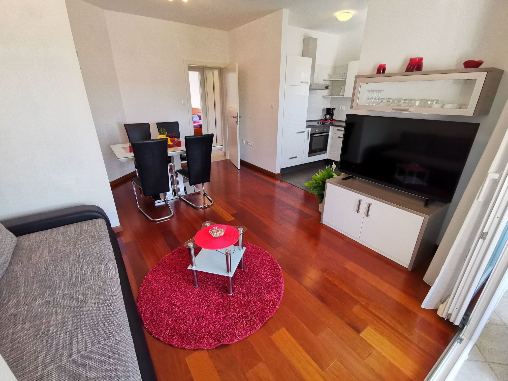 Wohnung für 4 Personen, 50m vom Strand entfernt-Binnen