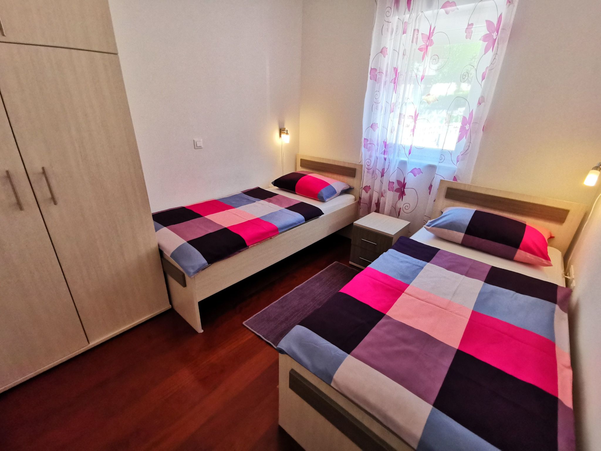 Wohnung für 4 Personen, 50m vom Strand entfernt-Binnen