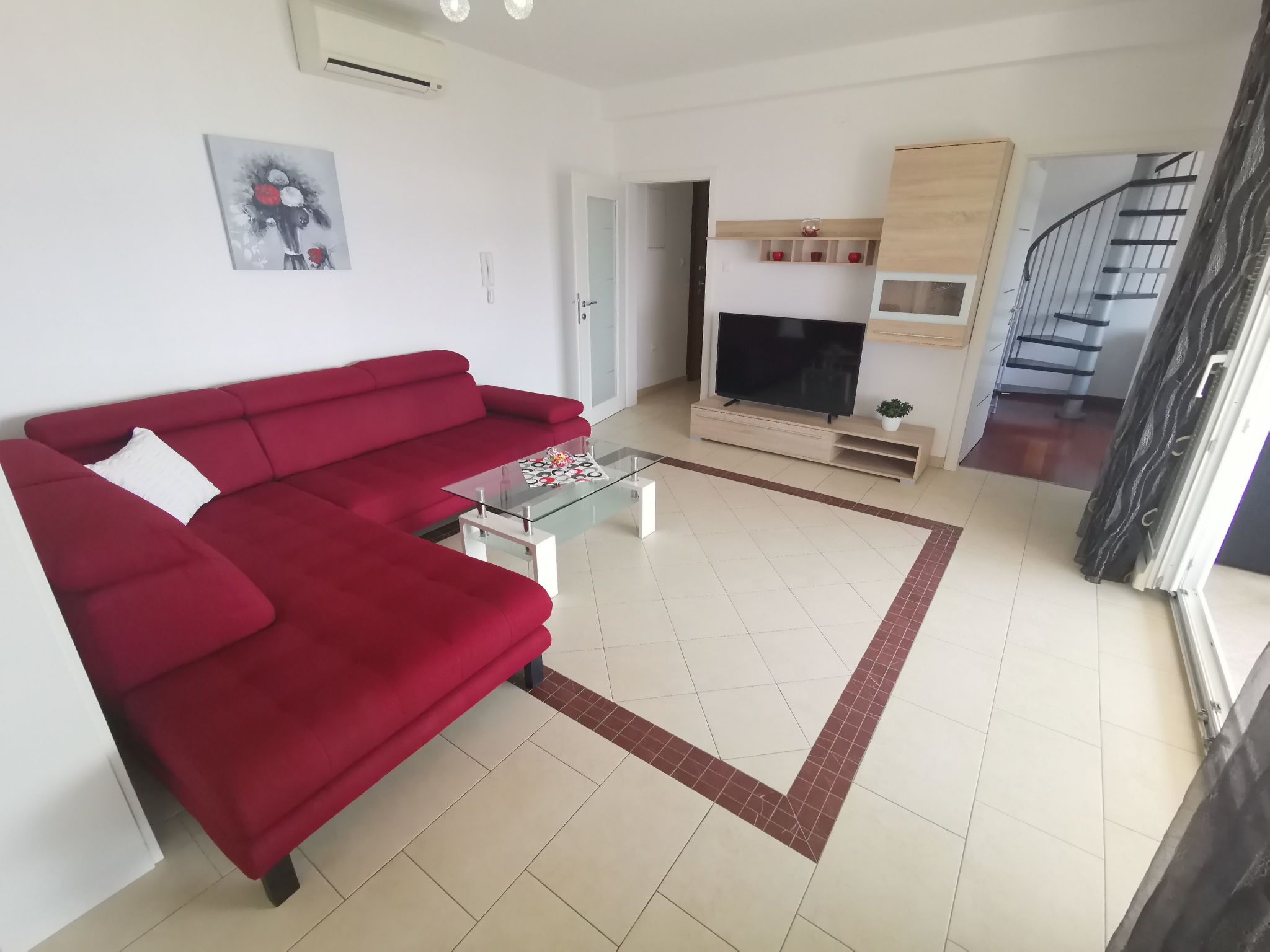 Wohnung mit Meerblick, 50m vom Strand entfernt-Binnen