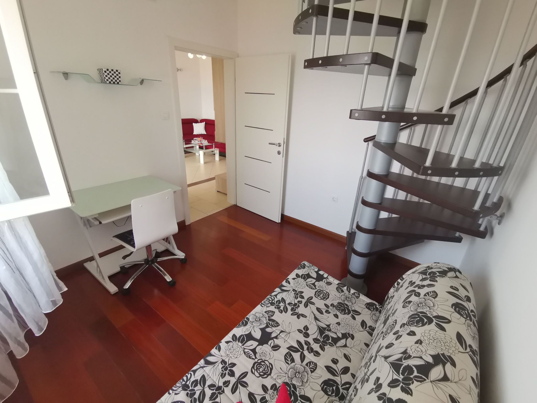 Wohnung mit Meerblick, 50m vom Strand entfernt-Binnen