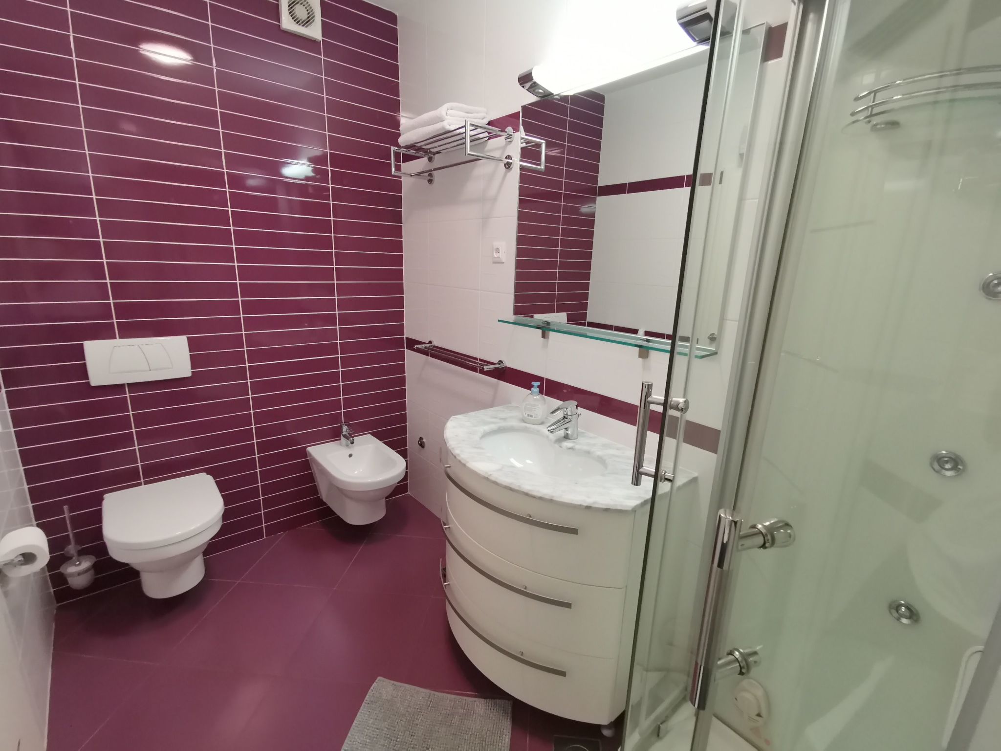 Wohnung mit Meerblick, 50m vom Strand entfernt-Binnen