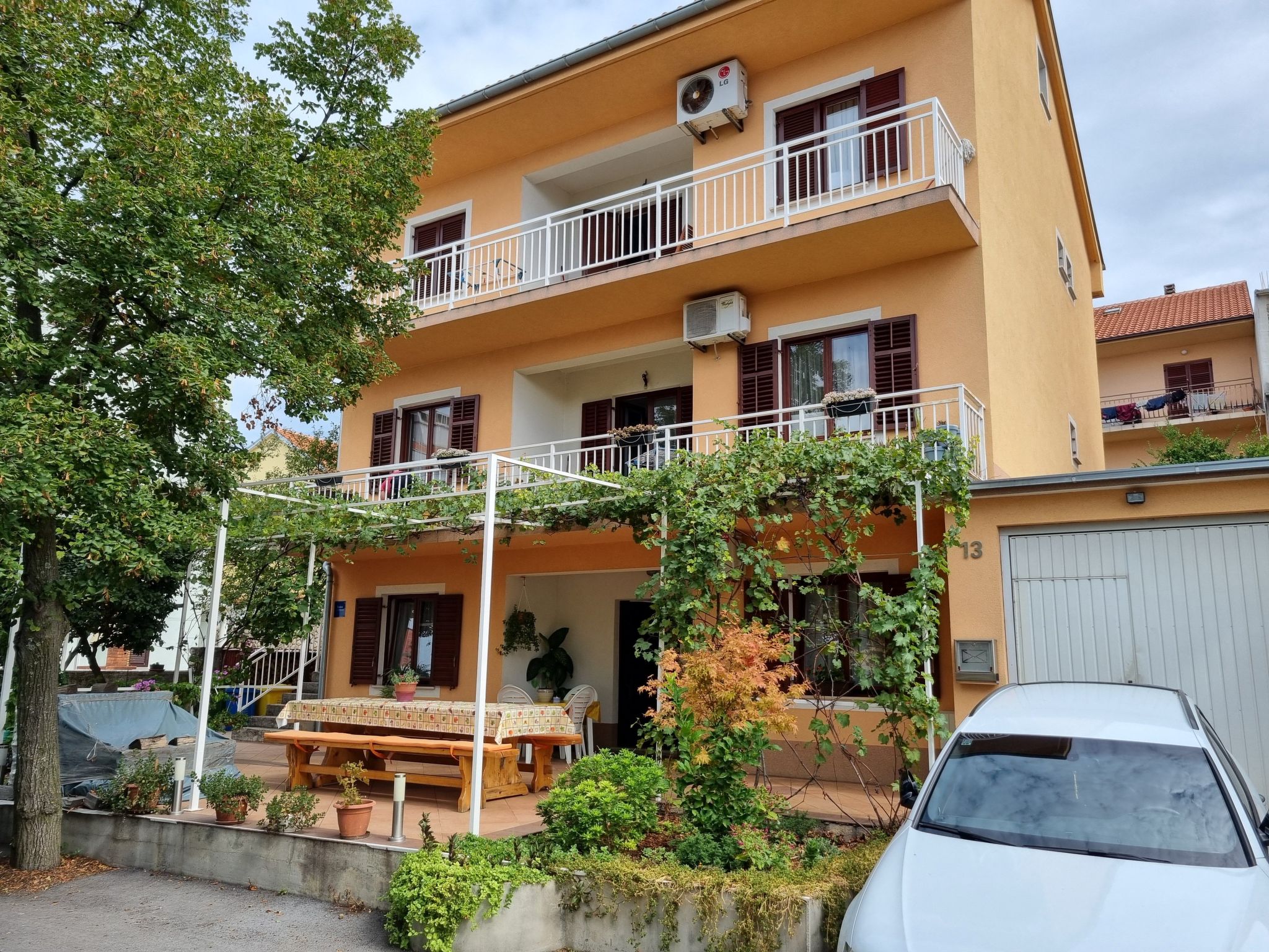 Photo of Wohnung in Crikvenica mit Terrasse, AC, Parkplatz