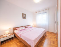 Zonnig appartement in Jadranovo, 170 meter van zee en strand - thumbnail 5
