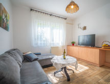Appartement Iris: direct aan zee in Jadranovo, op 5 meter van het strand - thumbnail 5