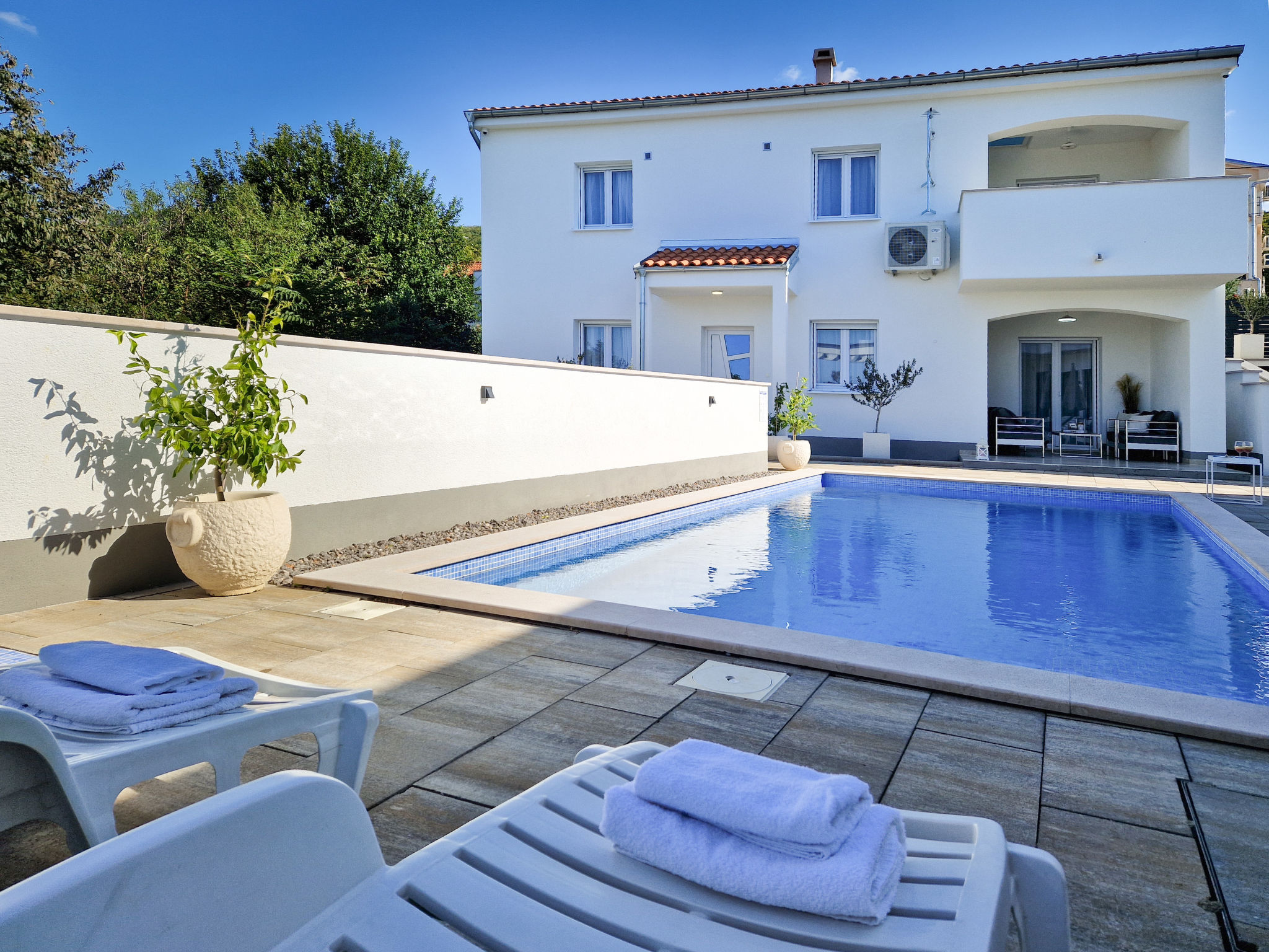Villa Lea-Outside