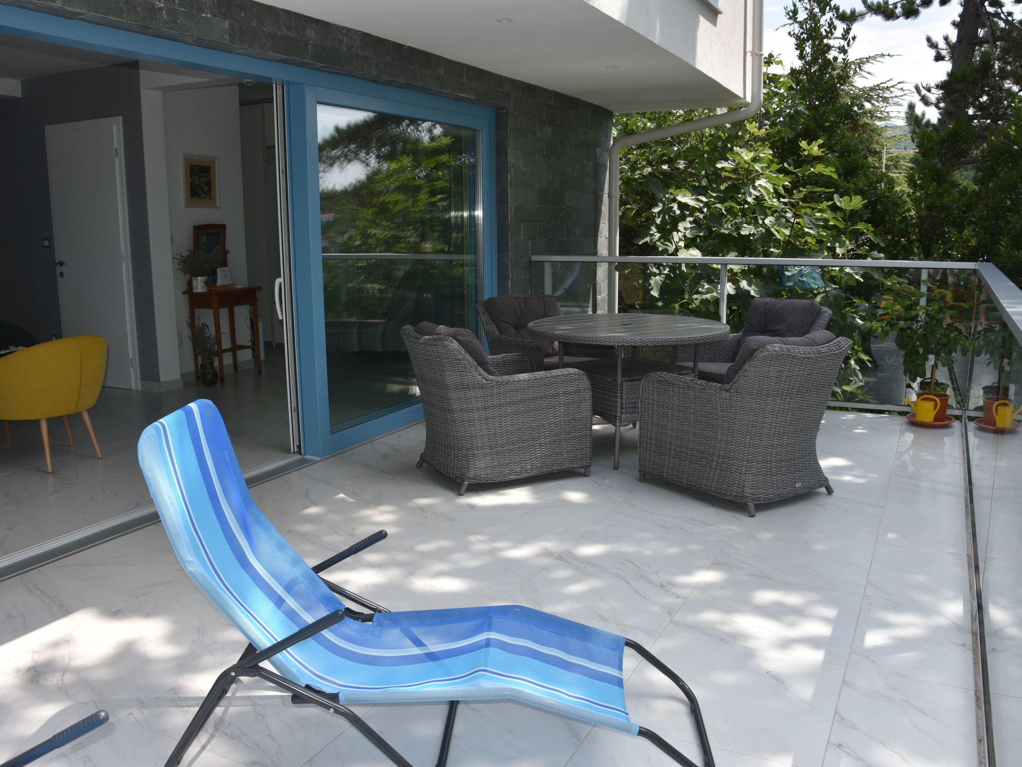 Ferienvilla mit Whirlpool-Drinnen