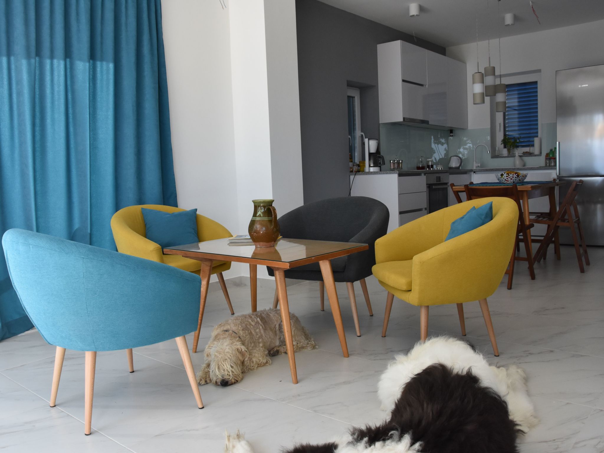 Ferienvilla mit Whirlpool-Drinnen