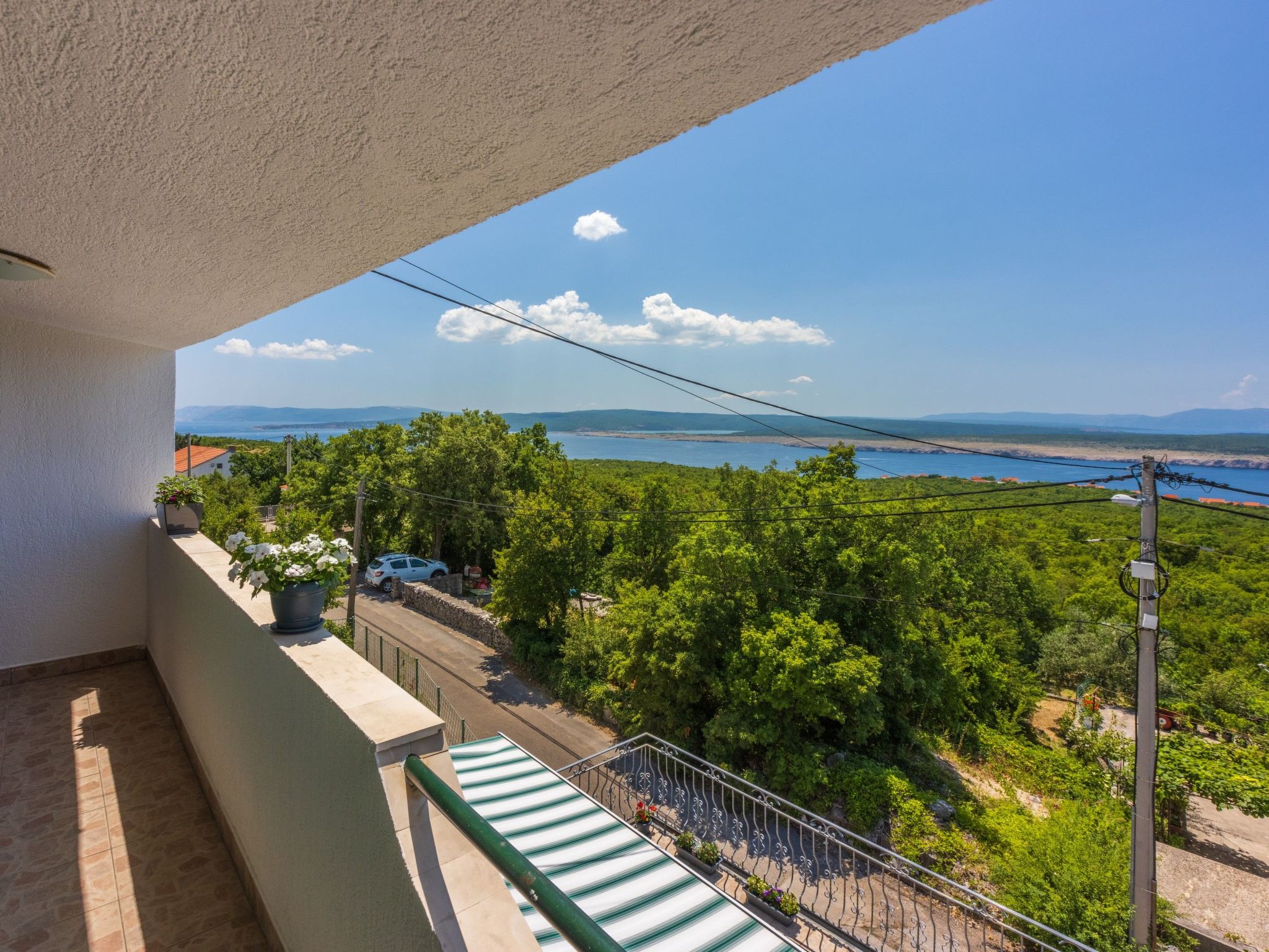 Mit privatem Pool und Sauna-Inside