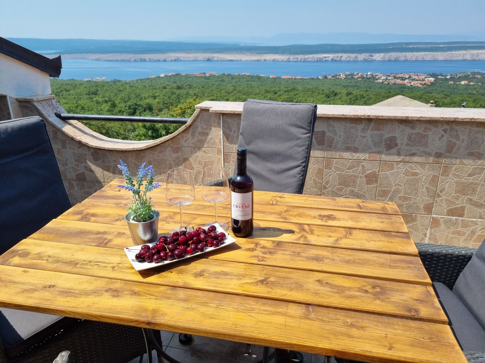 Mit privatem Pool und Sauna-Inside