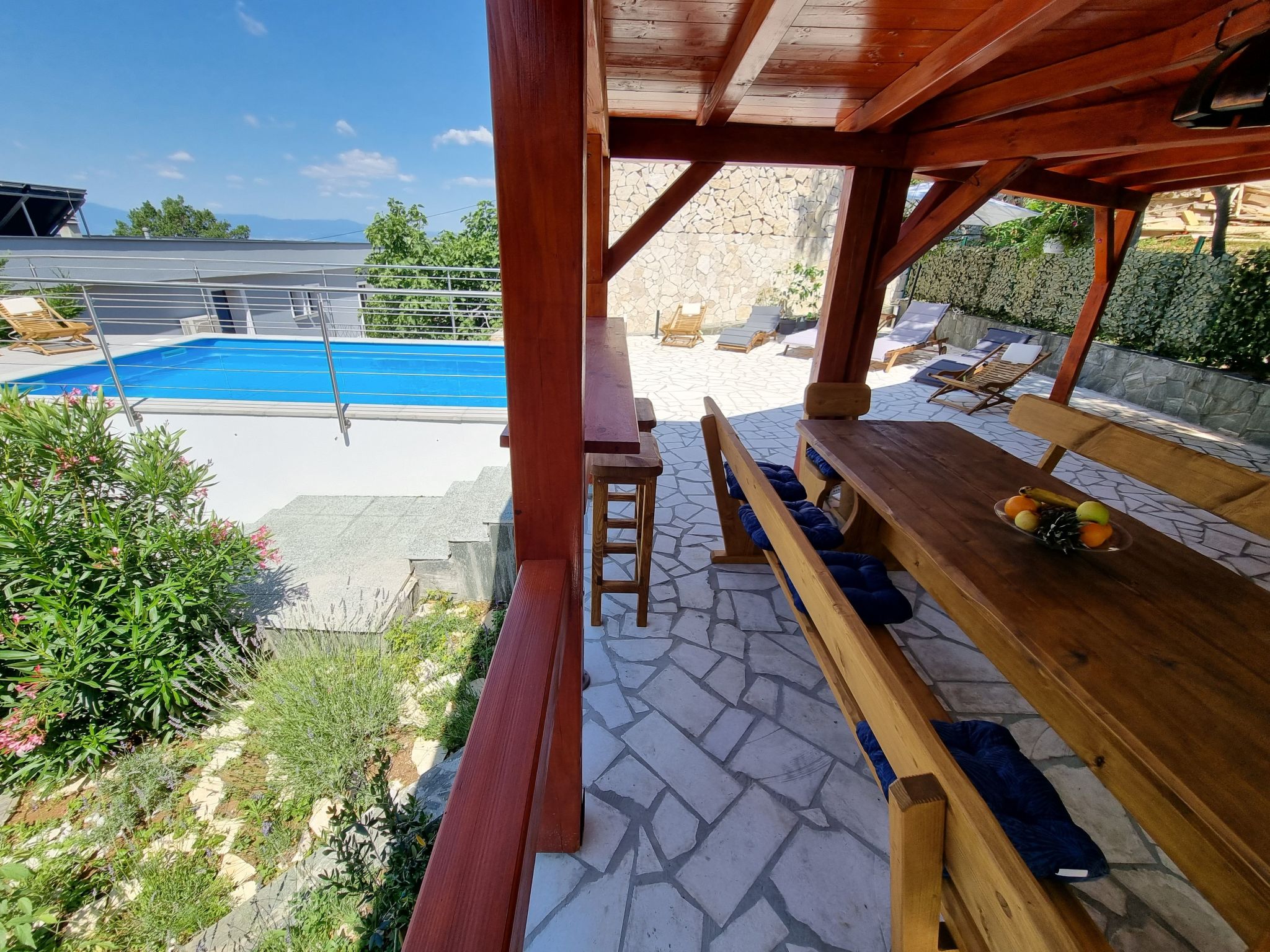 Mit privatem Pool und Sauna-Inside