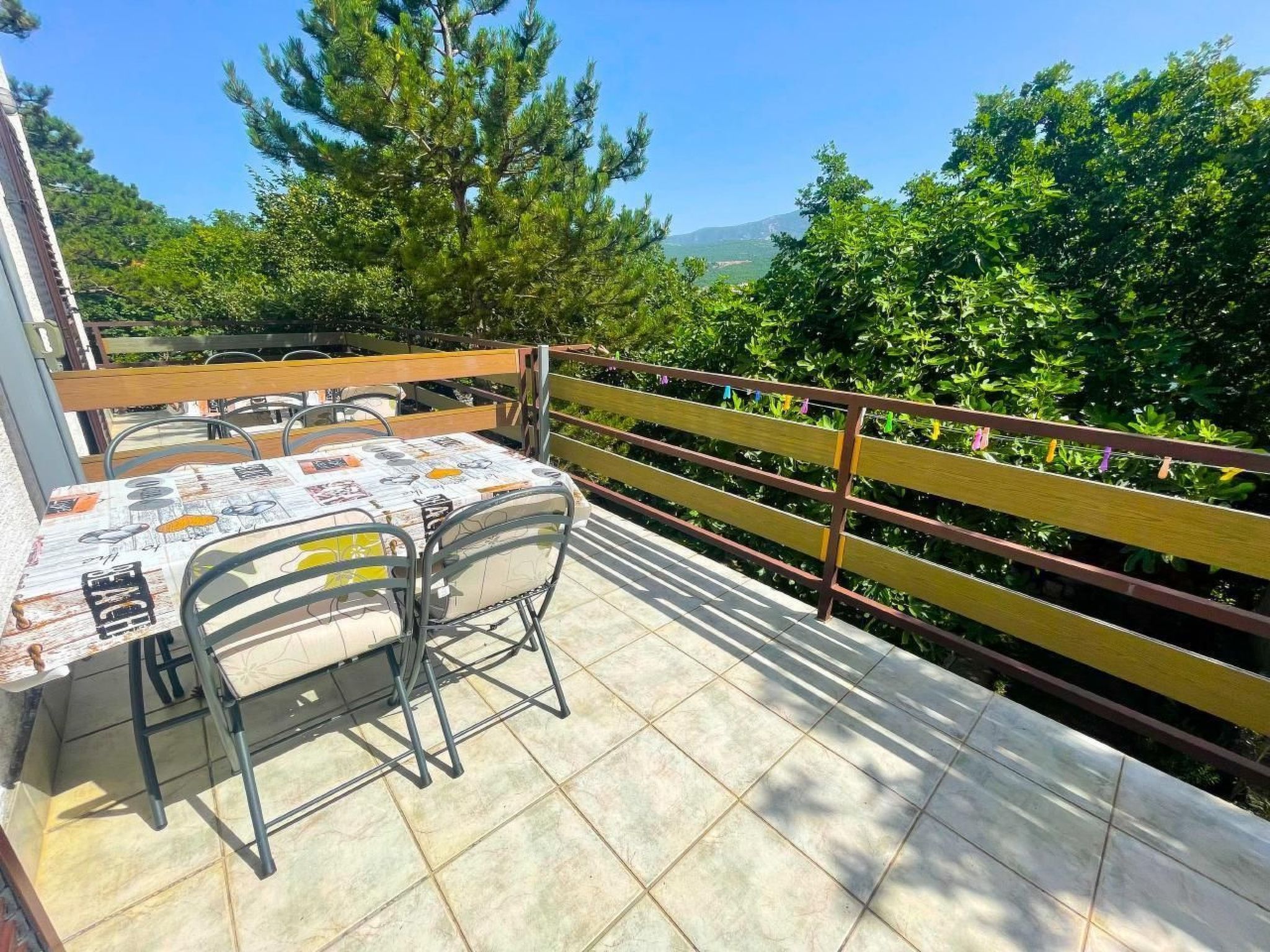 In Jadranovo mit Garten