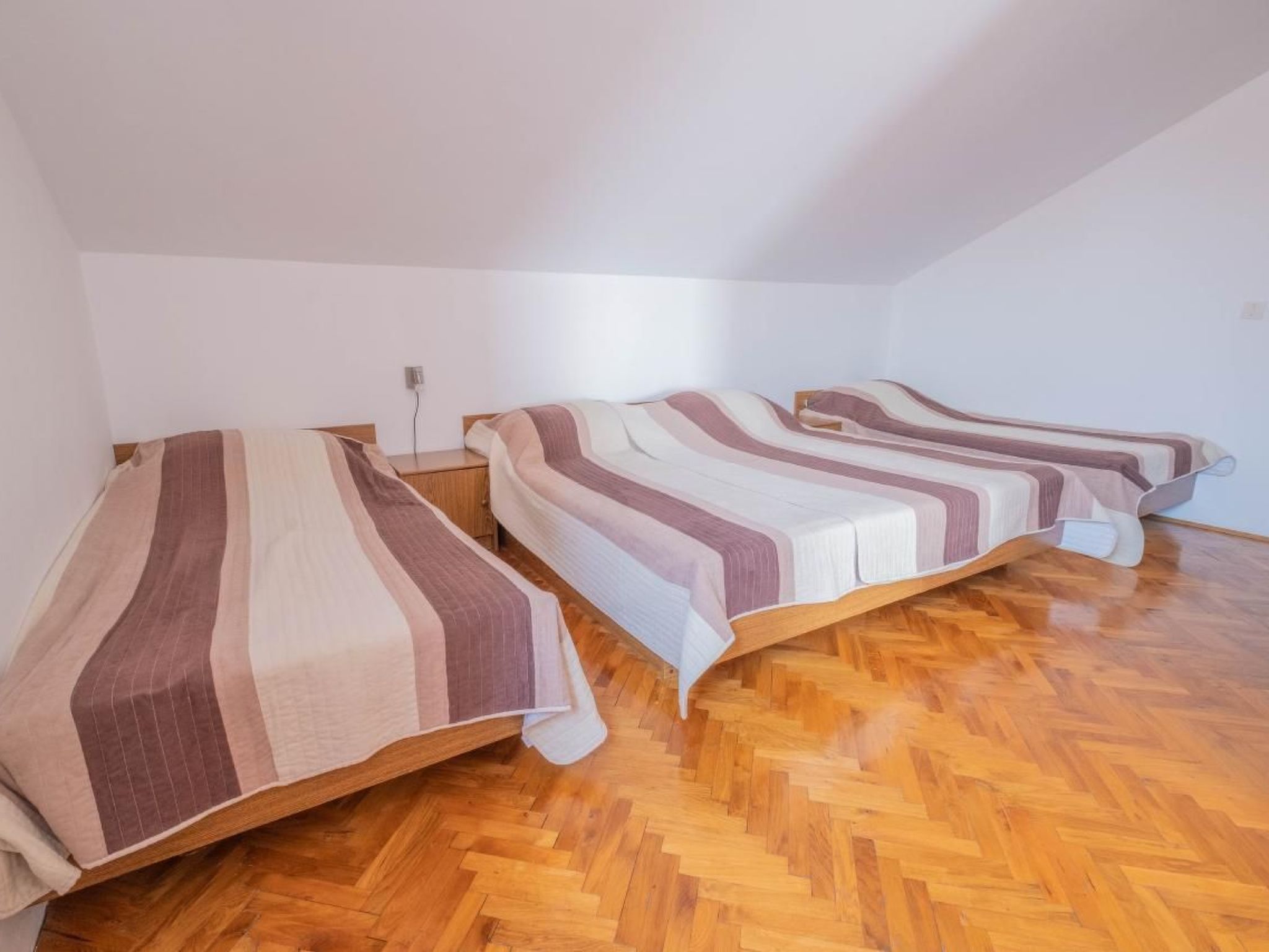Appartement in Jadranovo mit Gemeinsamem Garten