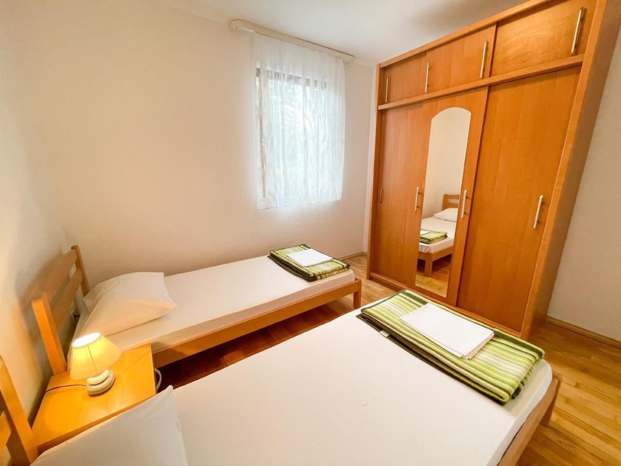 Appartement in Jadranovo mit Terrasse