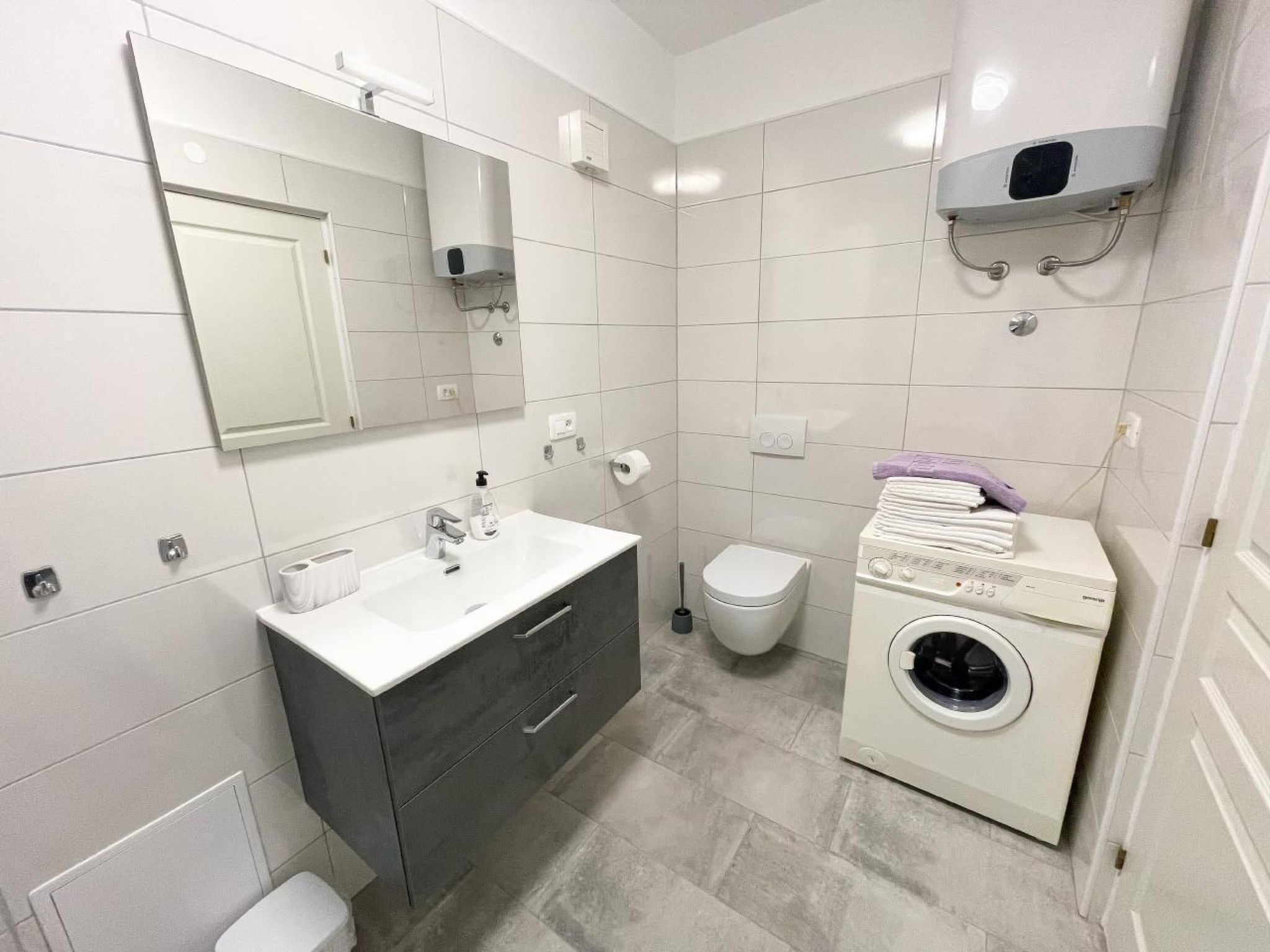 Appartement in Jadranovo mit Terrasse-Image-tags.info