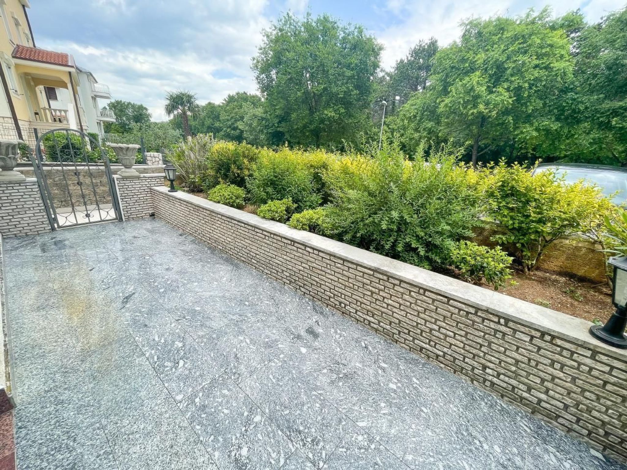 Appartement in Jadranovo mit Terrasse-Outside