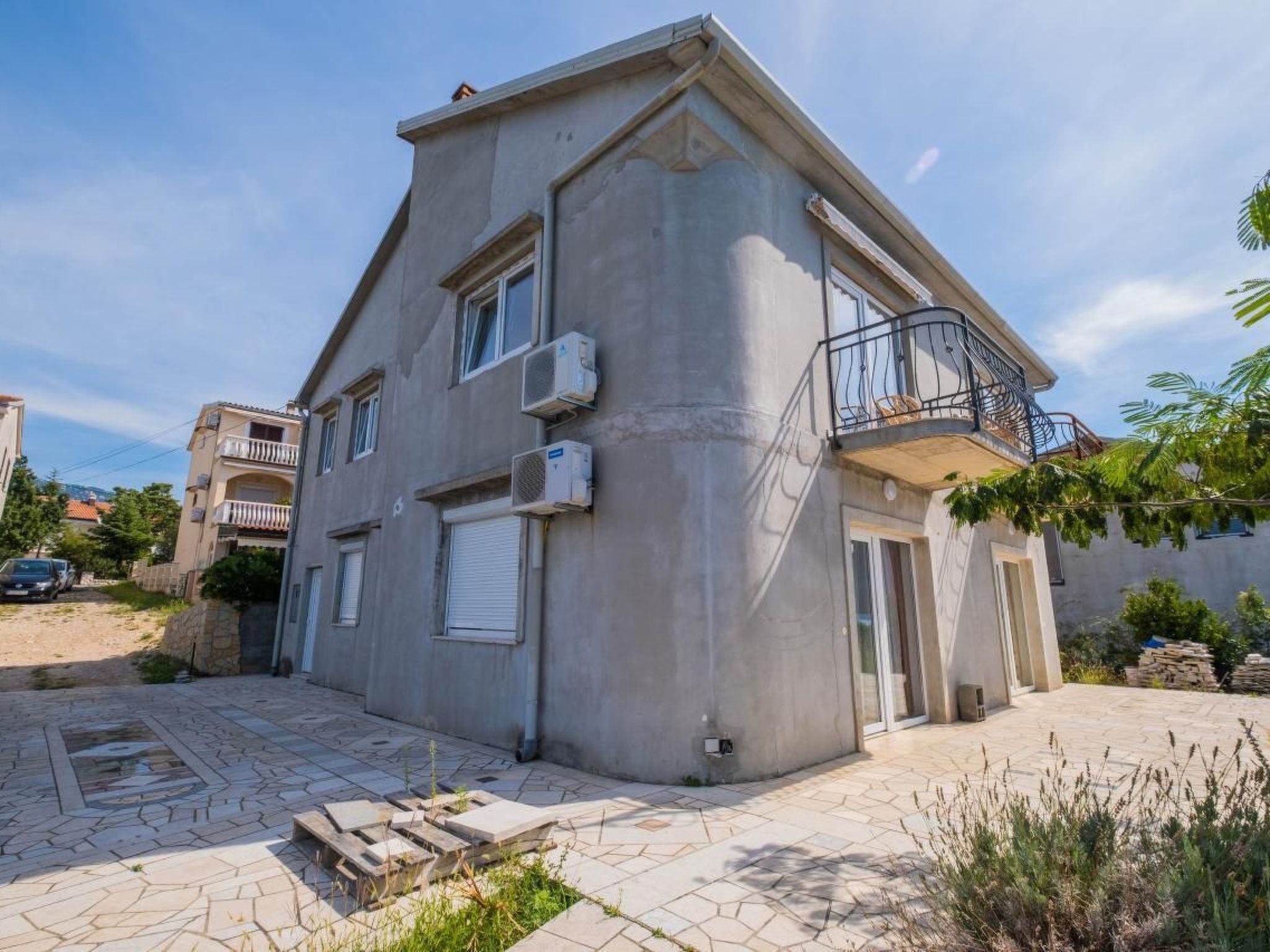 Wohnung in Jadranovo und Meerblick-Buiten