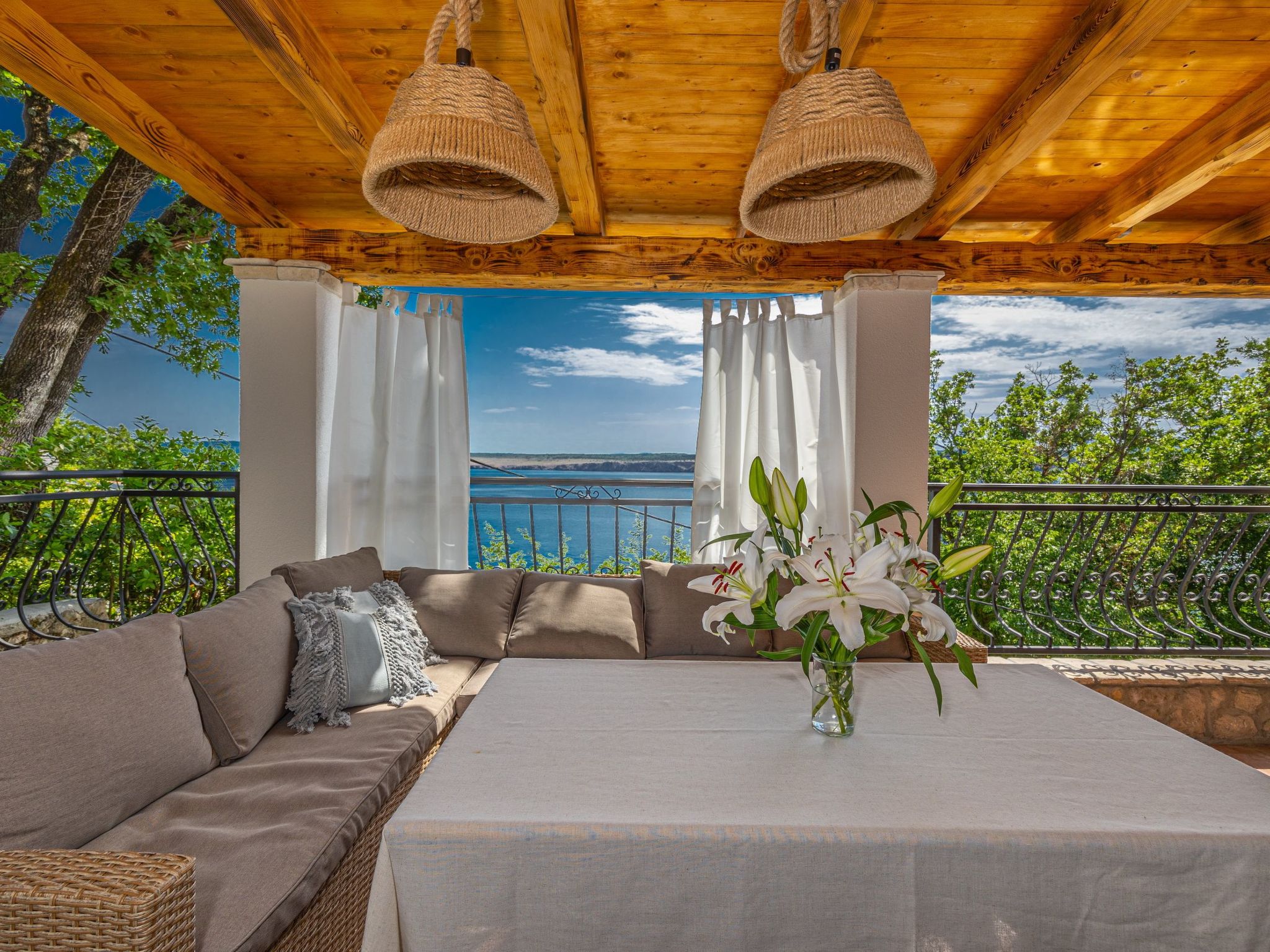 Villa Cikas Palmhouse-Image-tags.info