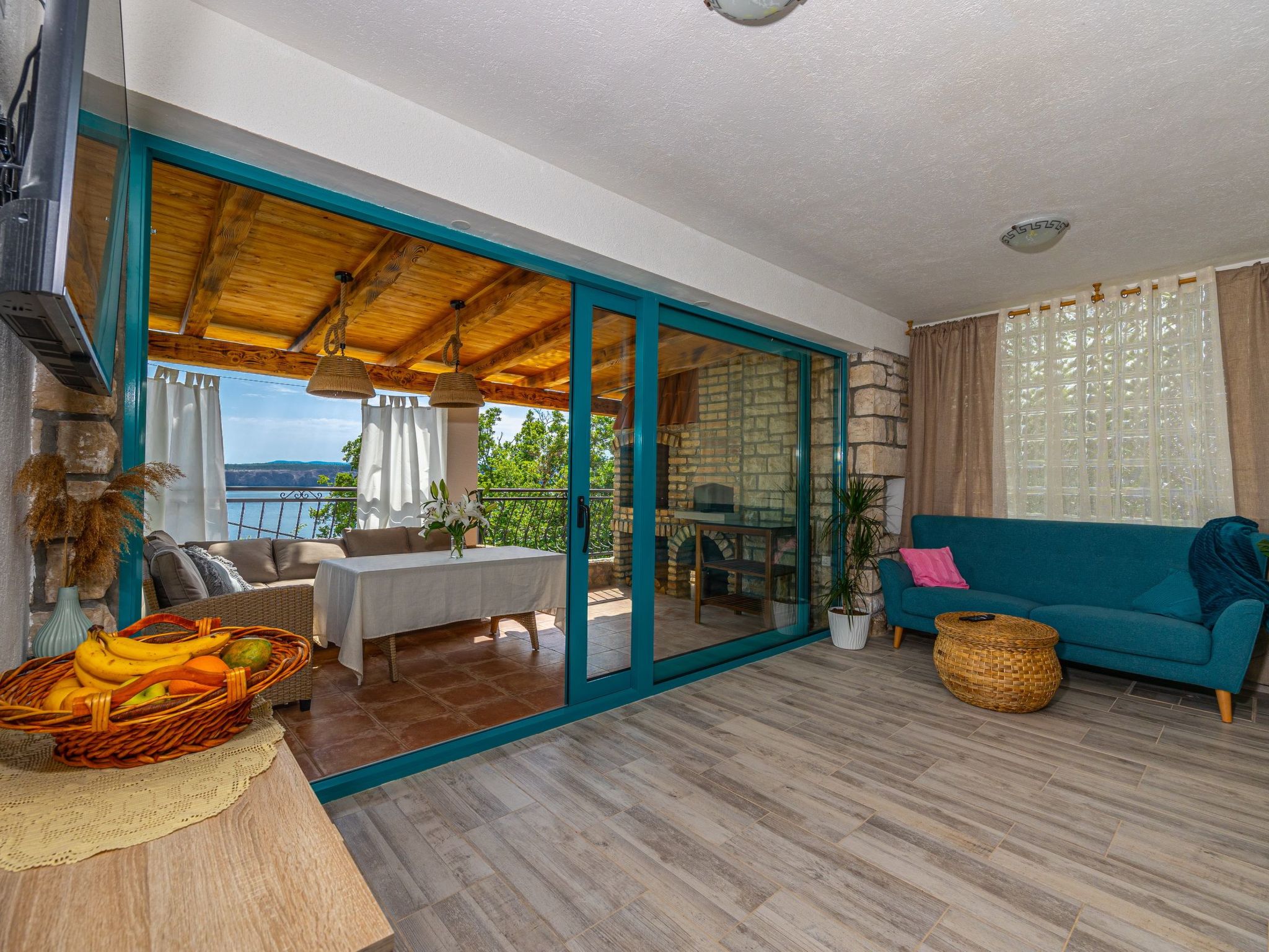 Villa Cikas Palmhouse-Drinnen