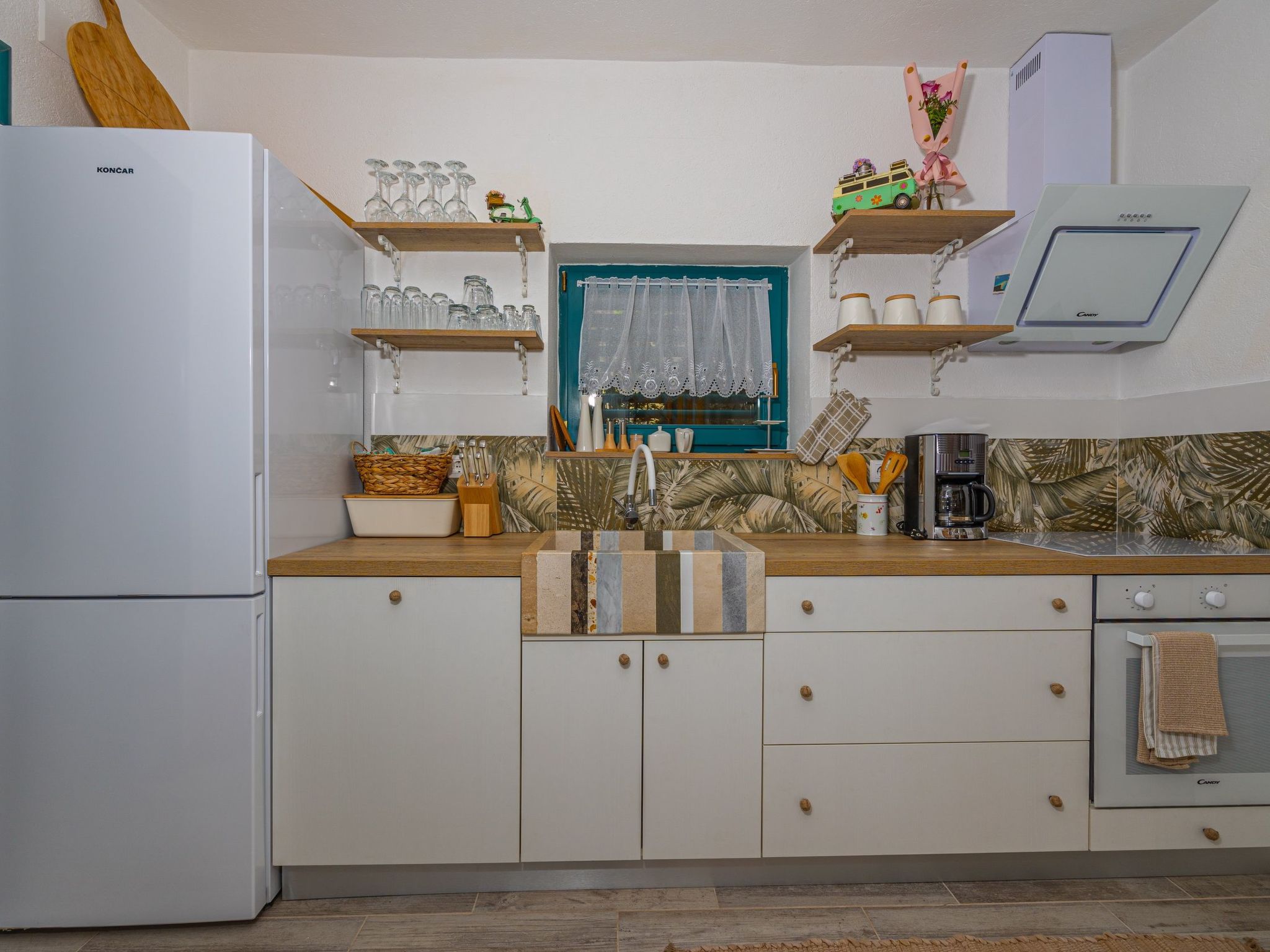 Villa Cikas Palmhouse-Drinnen