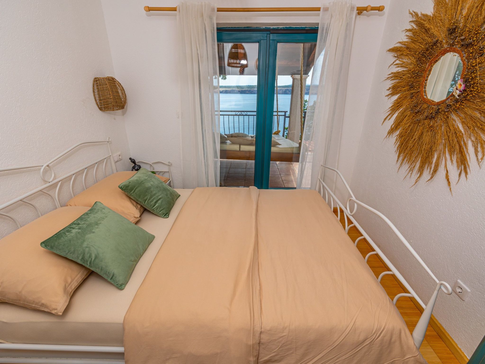 Villa Cikas Palmhouse-Drinnen