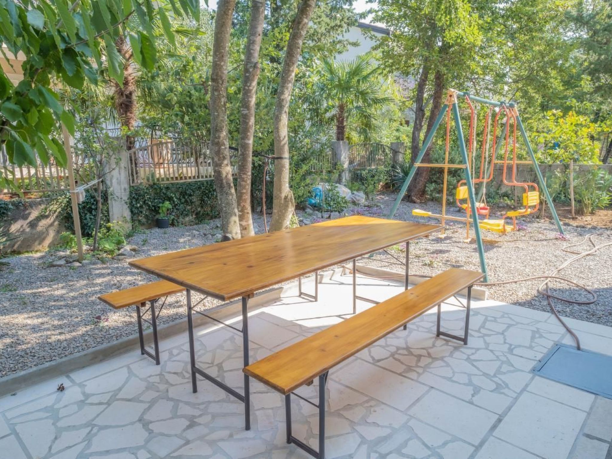 Appartement in Jadranovo mit Gemeinsamem Garten-Outside