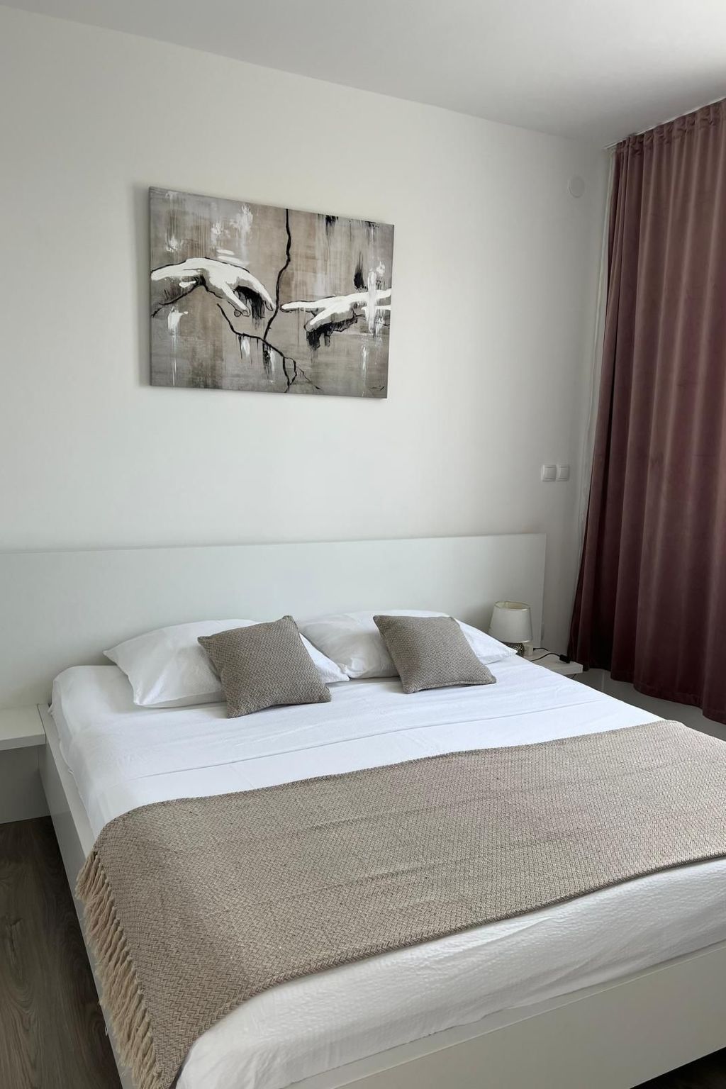 Photo of in Jadranovo mit Schönem Balkon