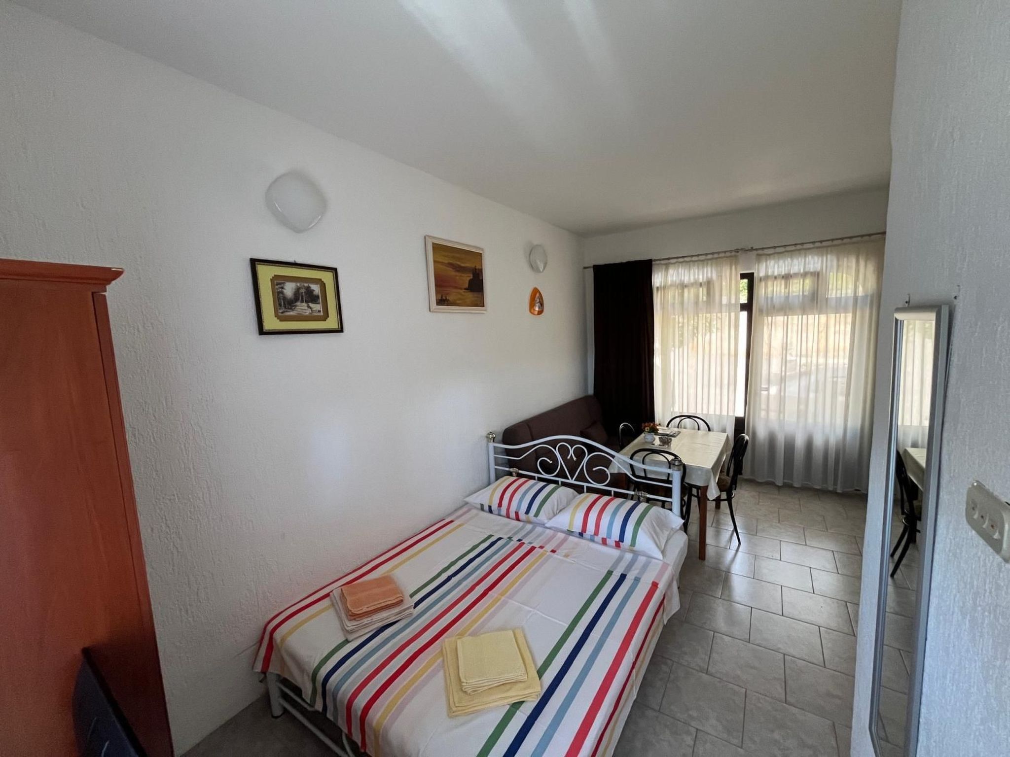 Apartman Bisa-Dedans