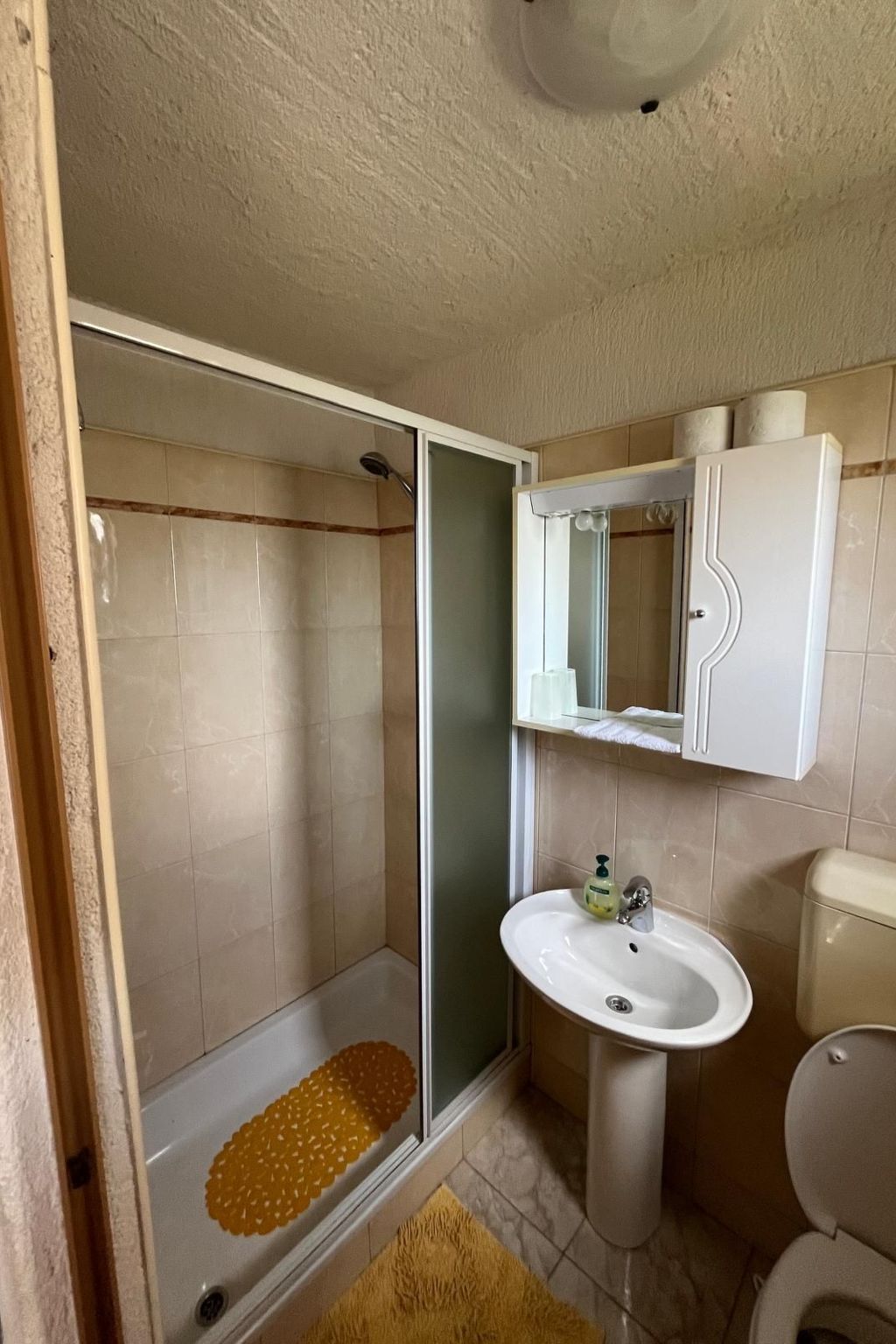 Apartman Bisa-Dedans