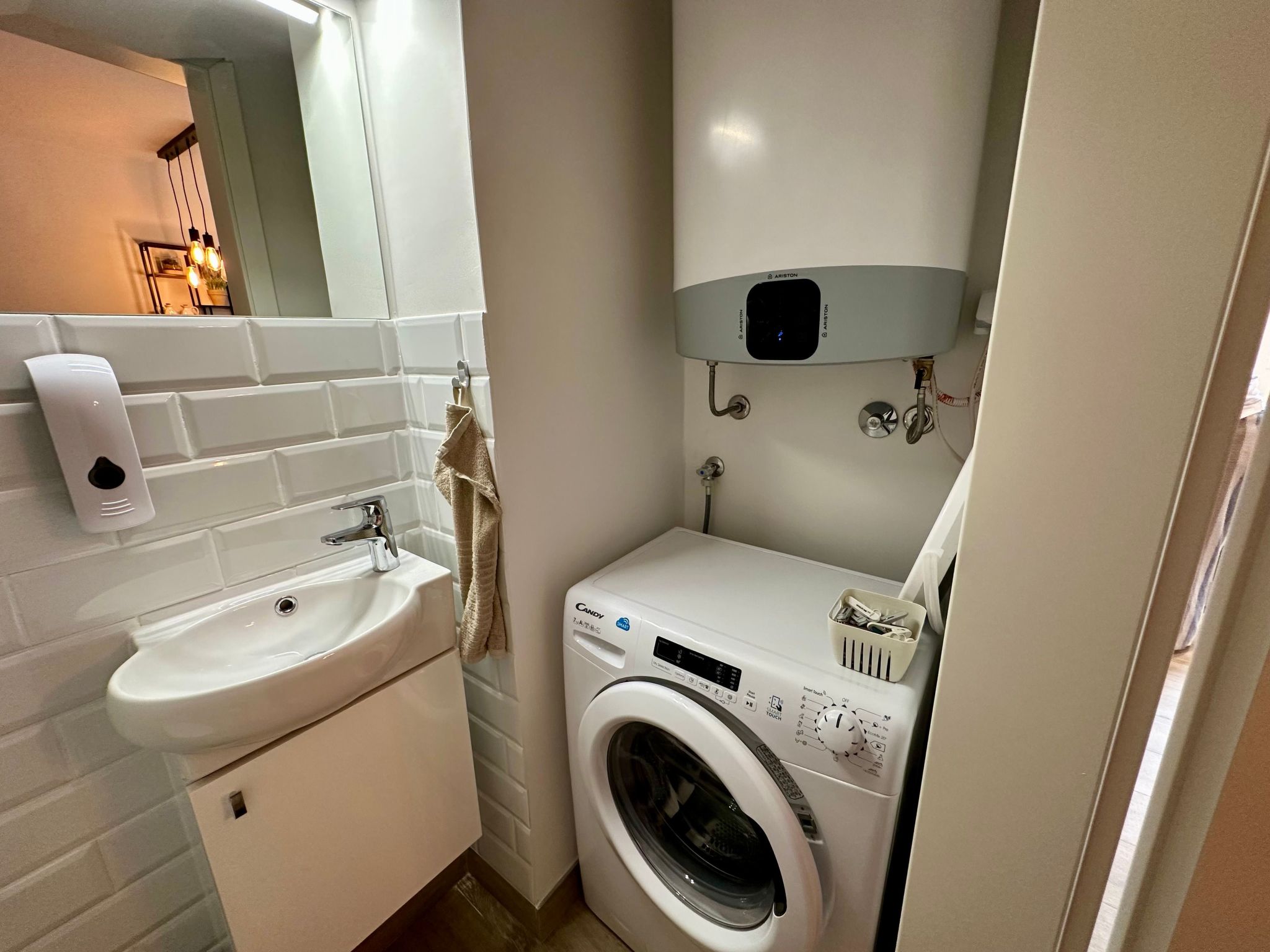 Holiday house Ena-Binnen