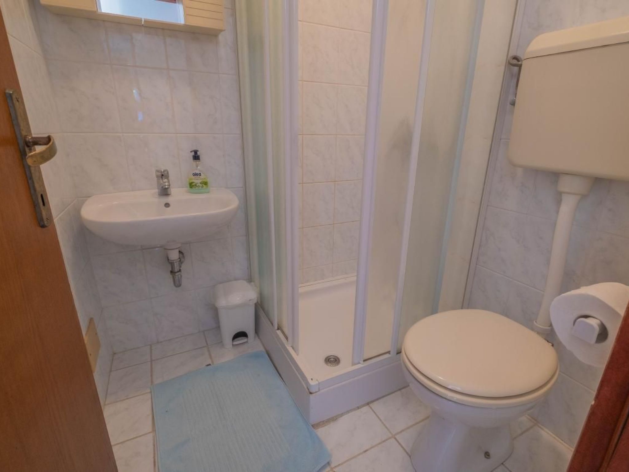 Gemütliche Wohnung in Jadranovo mit Gemeinsamem Garten-Inside