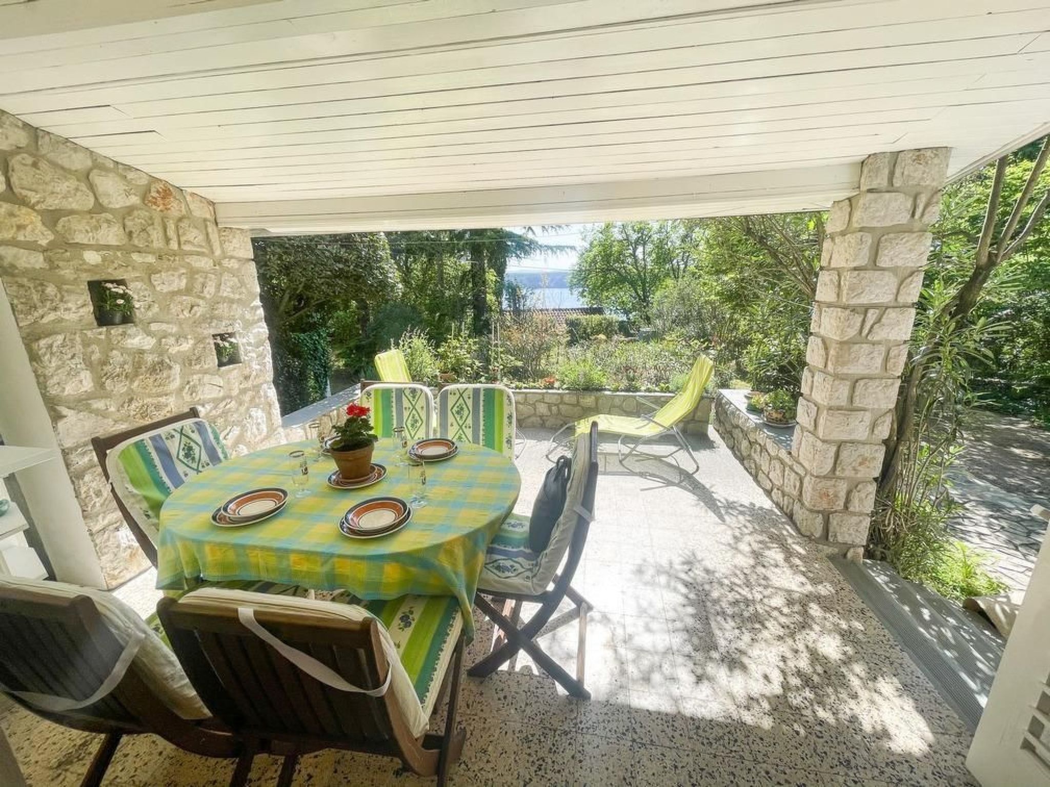 in Jadranovo mit Terrasse und Grill Apartment in Jadranovo