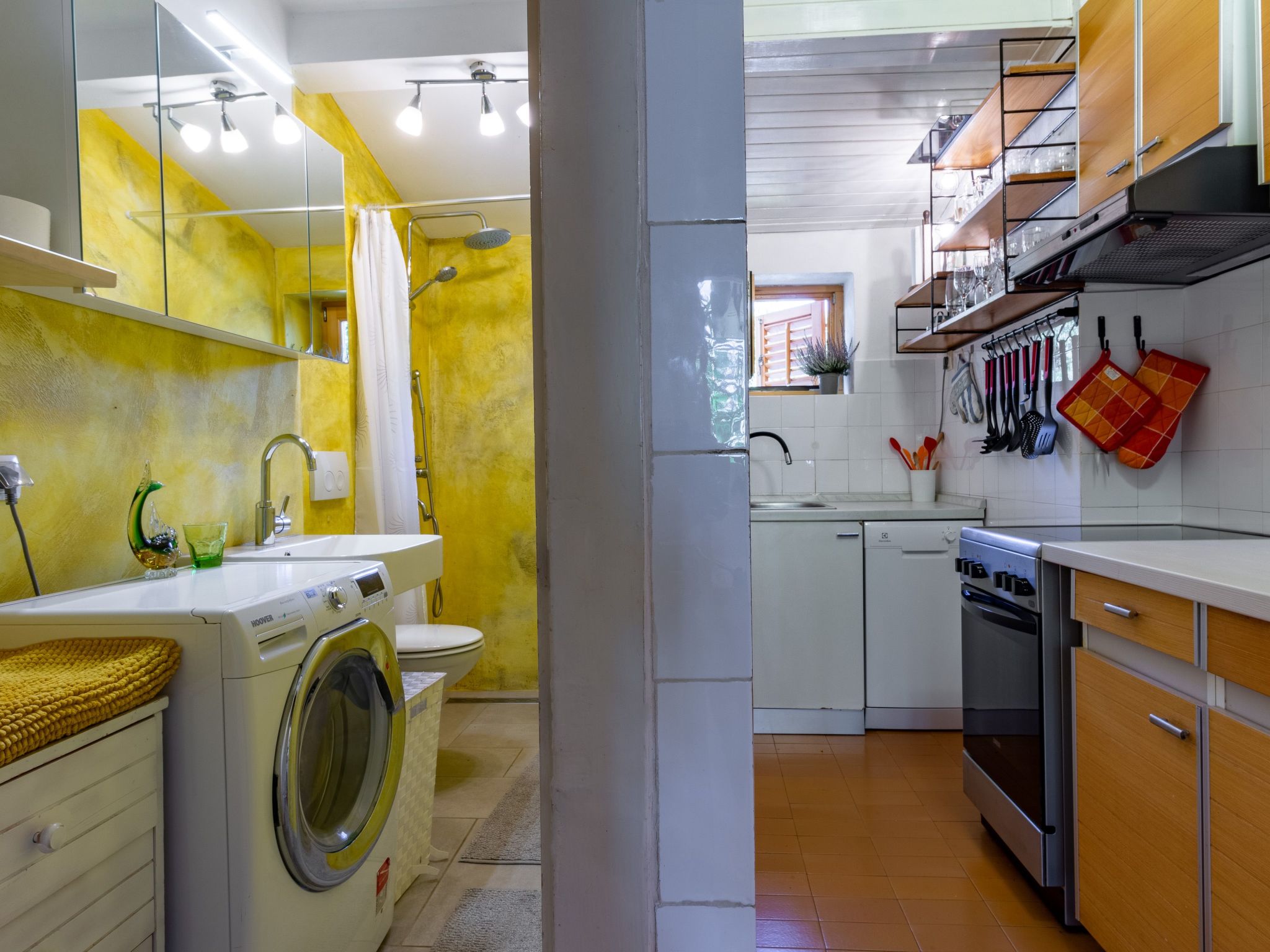 Photo of in Jadranovo mit Terrasse und Grill