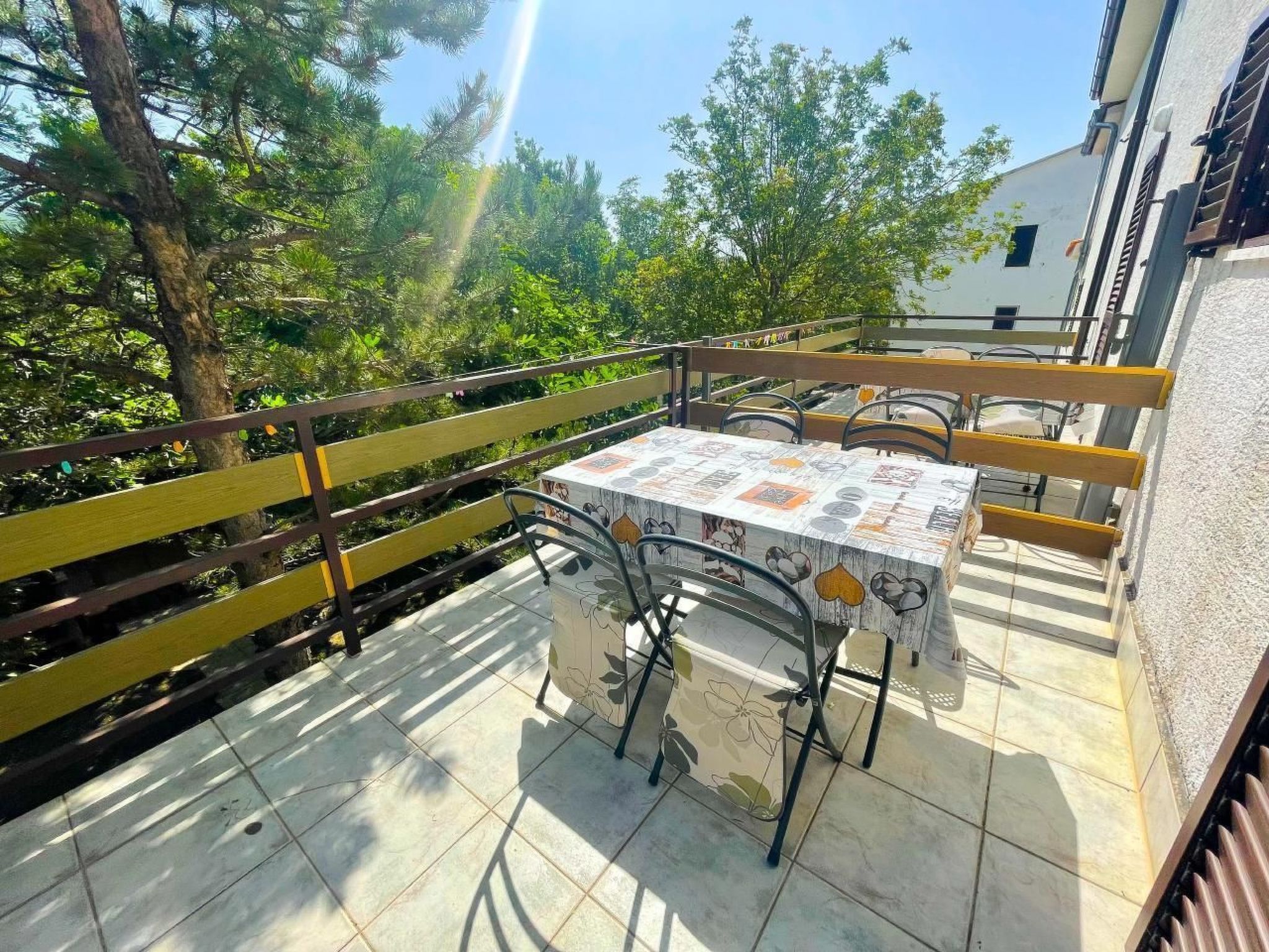 Charmante Ferienwohnung in Jadranovo-Image-tags.info