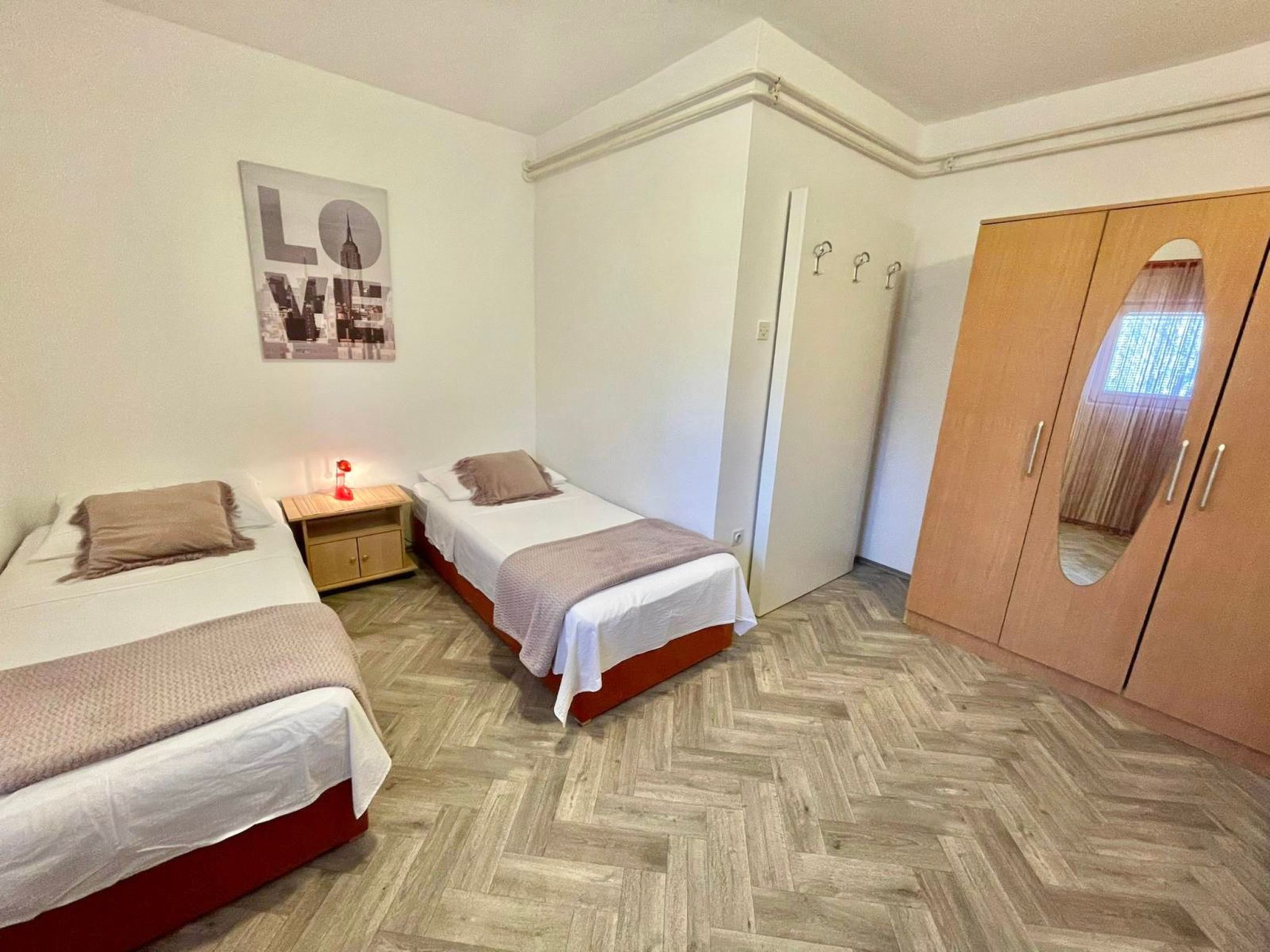 Wohnung in Jadranovo mit Schönem Balkon-Binnen