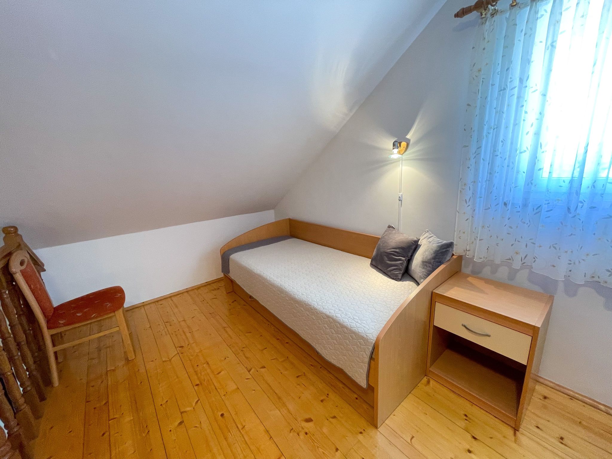 Photo of Wohnung in Jadranovo mit Grill, gemeinschaftlichem Pool und Terrasse