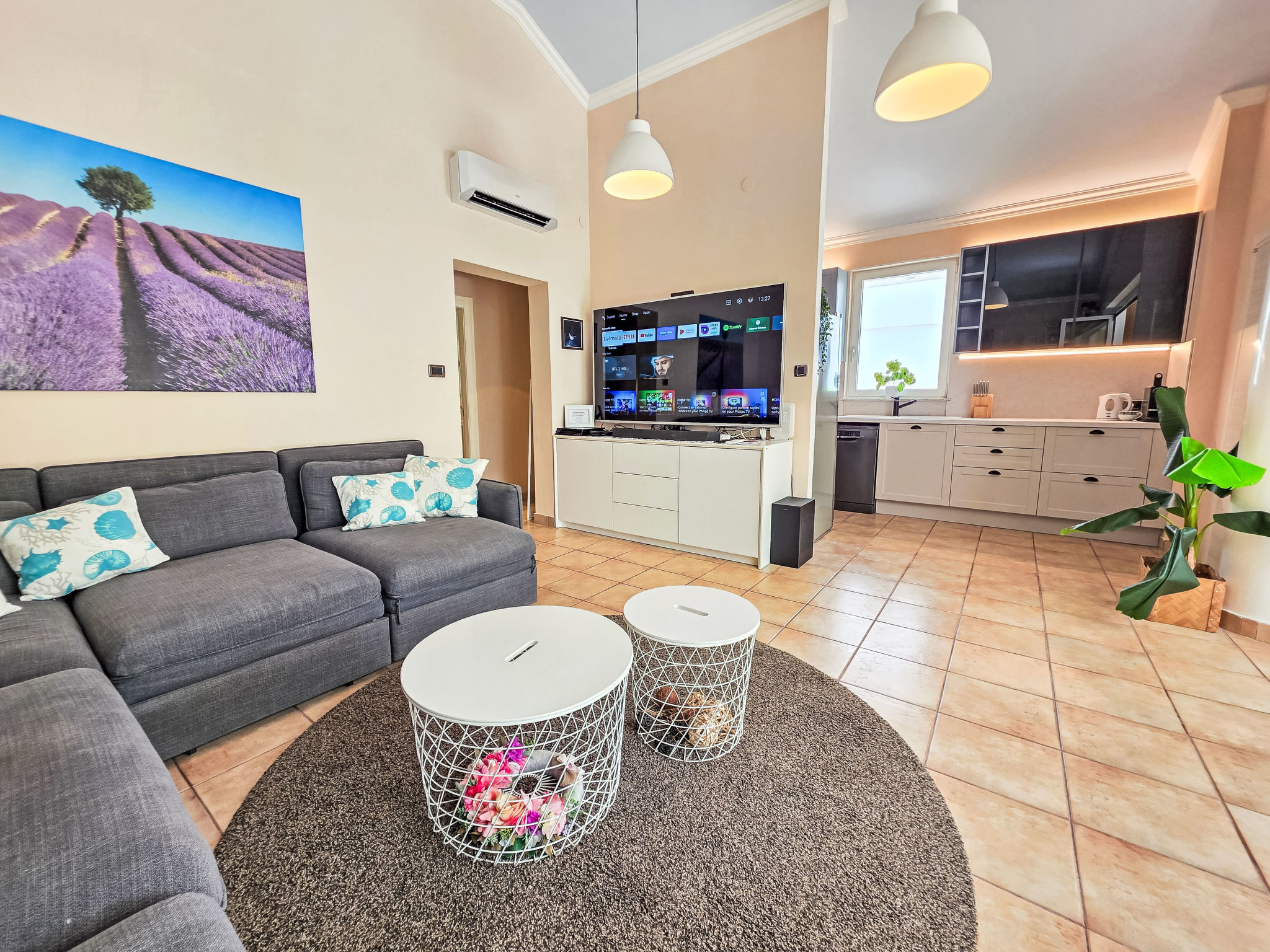Photo of Villa mit Jacuzzi in Jadranovo