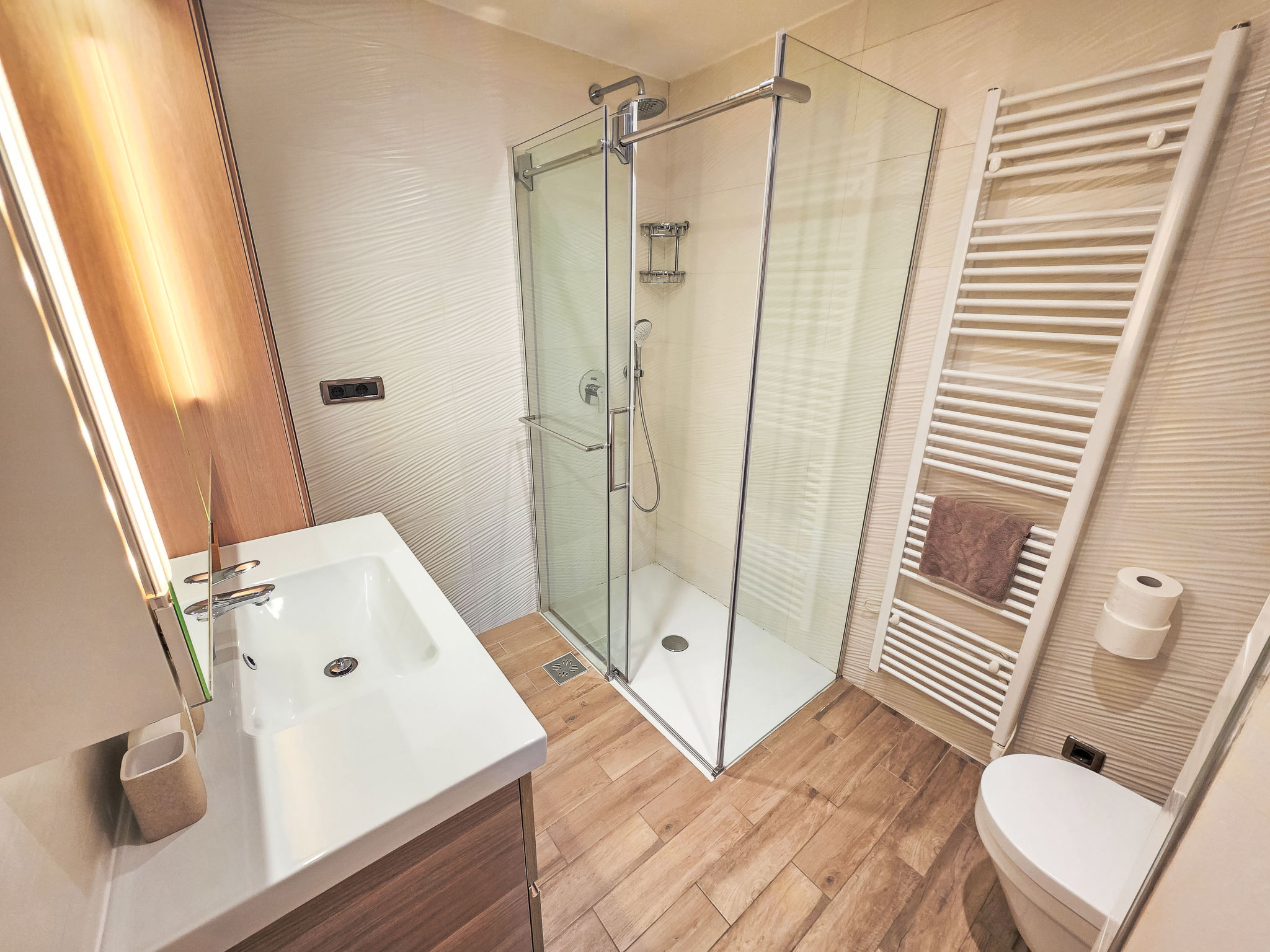 Photo of Villa mit Jacuzzi in Jadranovo