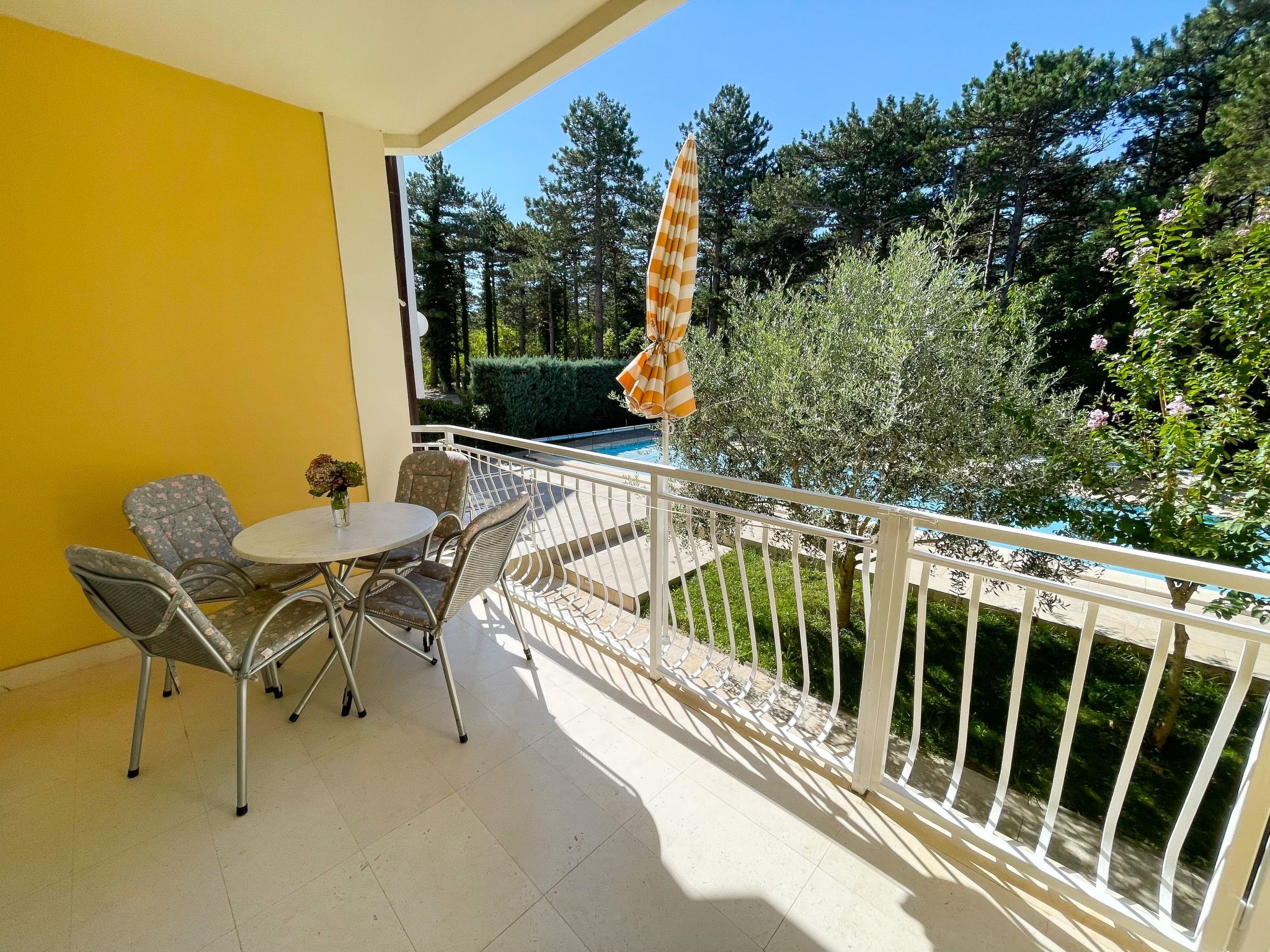 Wunderschönes Appartement in Jadranovo mit gemeinschaftlichem Pool, Grill und T - Image-tags.info