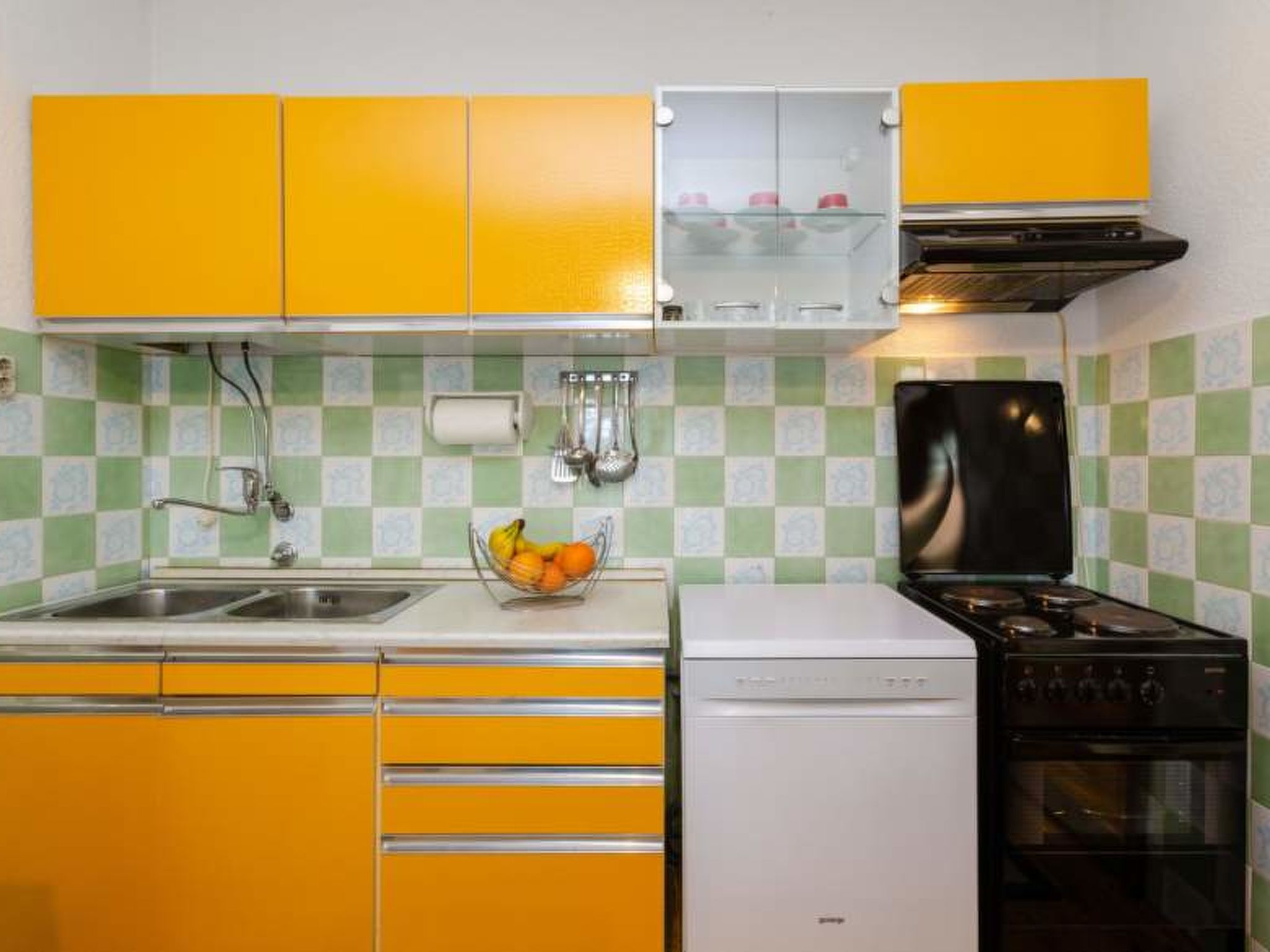 Photo of OMERCIC / HR-10065-01