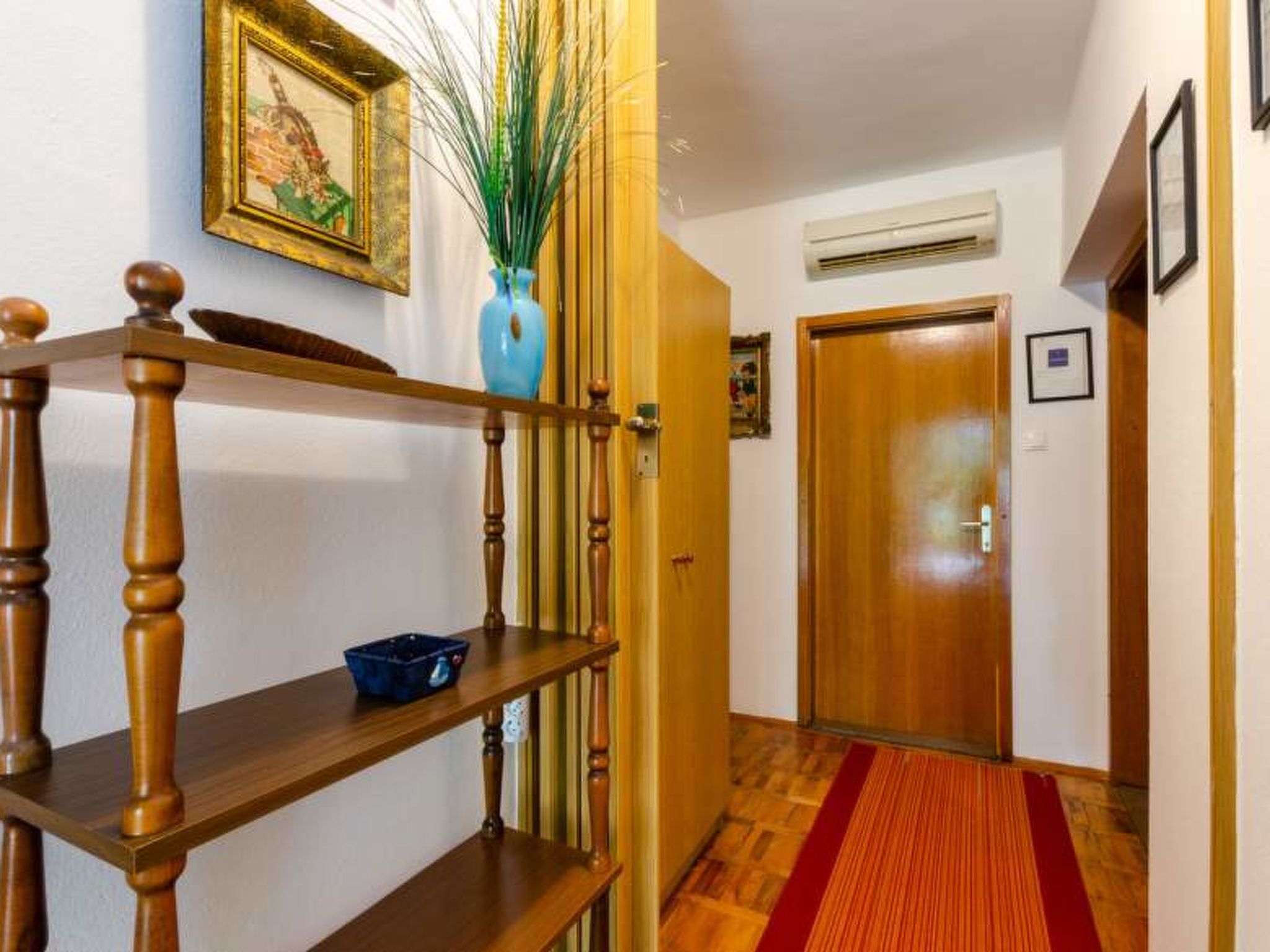 Photo of OMERCIC / HR-10065-01