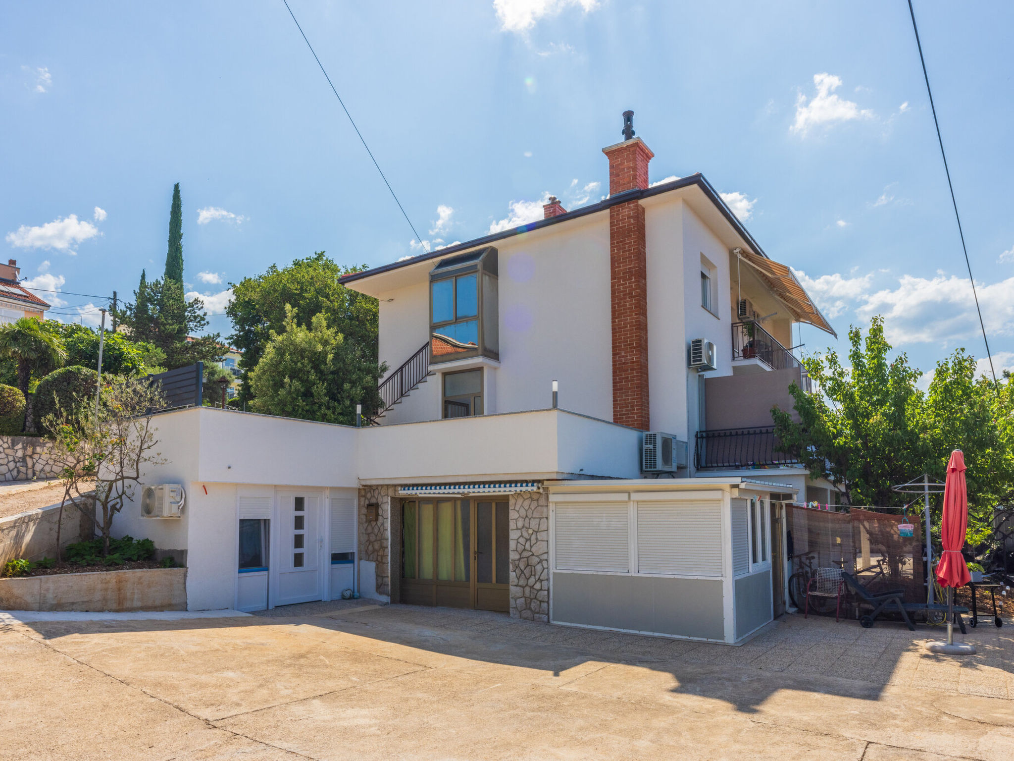 Azur 3 / HR-04335-03 - Outside