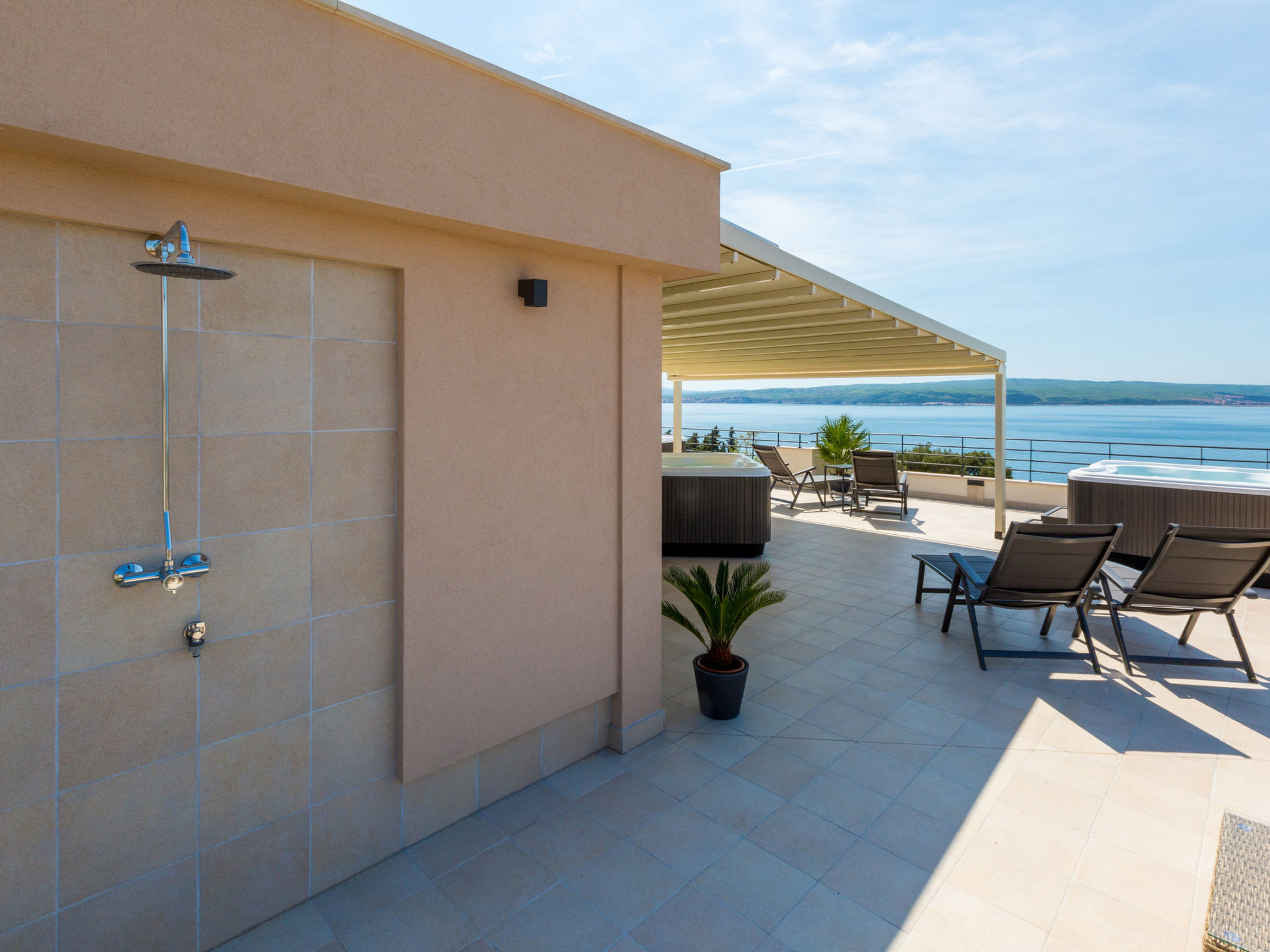 DOMINO studio / HR-10000-01 Accommodation in Cirkvenica Riviera